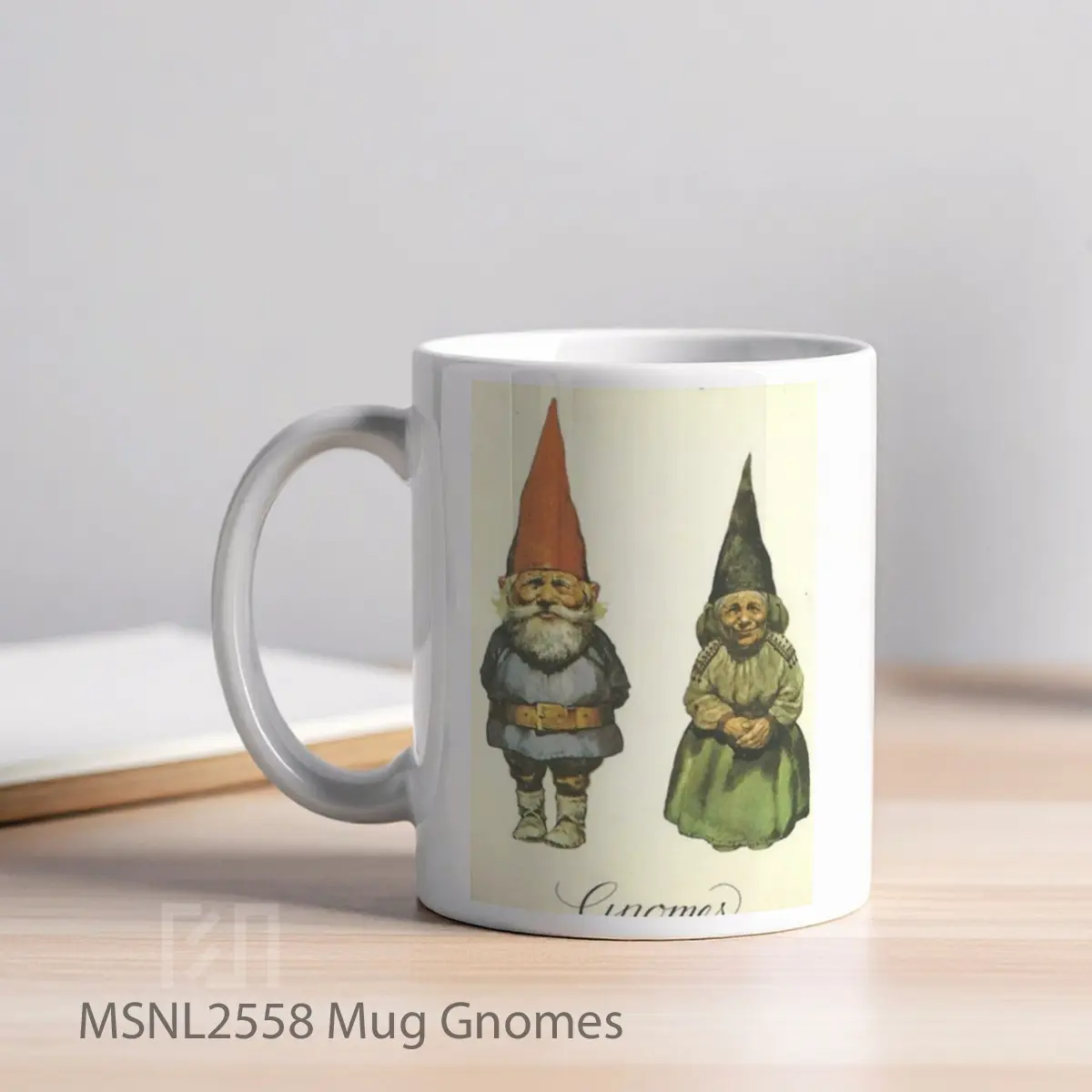 Mug Gnomes Gelas Keramik Tema Film MSNL2558 - Tampak Kiri