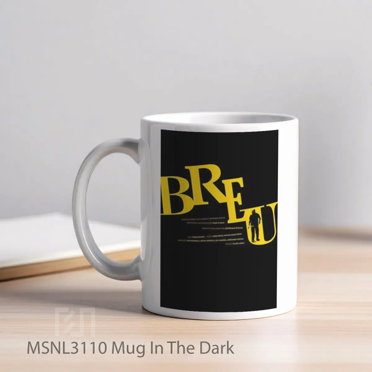 Mug In The Dark Gelas Keramik Tema Film MSNL3110 - Tampak Kiri