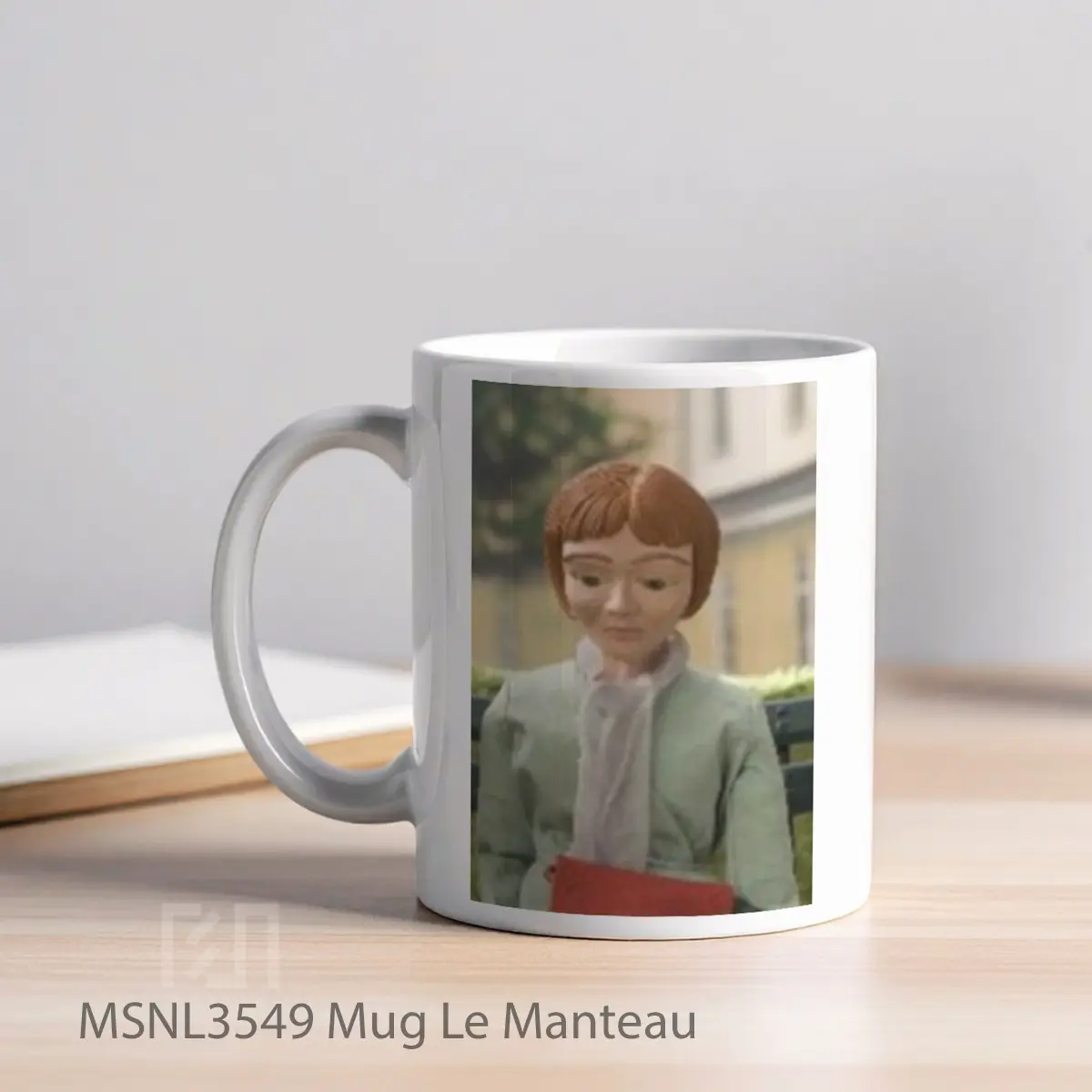Mug Le Manteau Gelas Keramik Tema Film MSNL3549 - Tampak Kiri