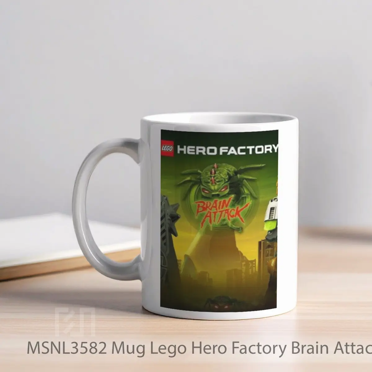 Mug Lego Hero Factory Brain Attack Gelas Keramik Tema Film MSNL3582 - Tampak Kiri