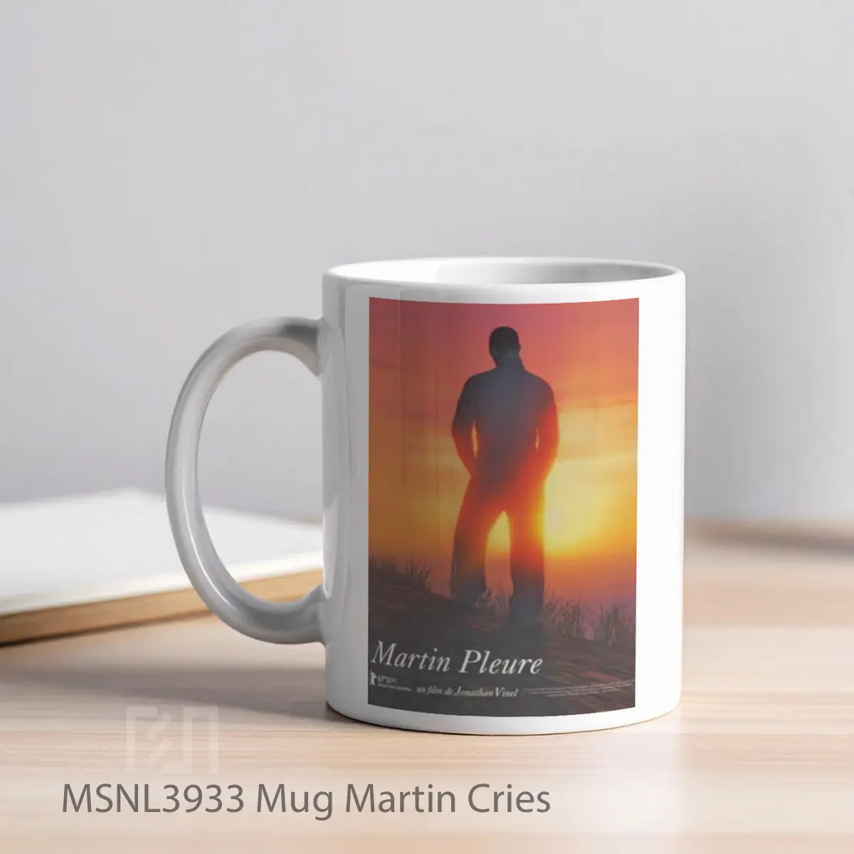 Mug Martin Cries Gelas Keramik Tema Film MSNL3933 - Tampak Kiri