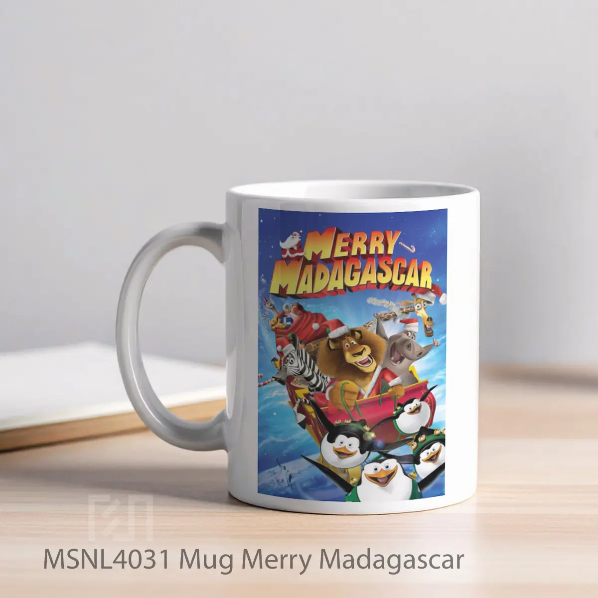 Mug Merry Madagascar Gelas Keramik Tema Film MSNL4031 - Tampak Kiri