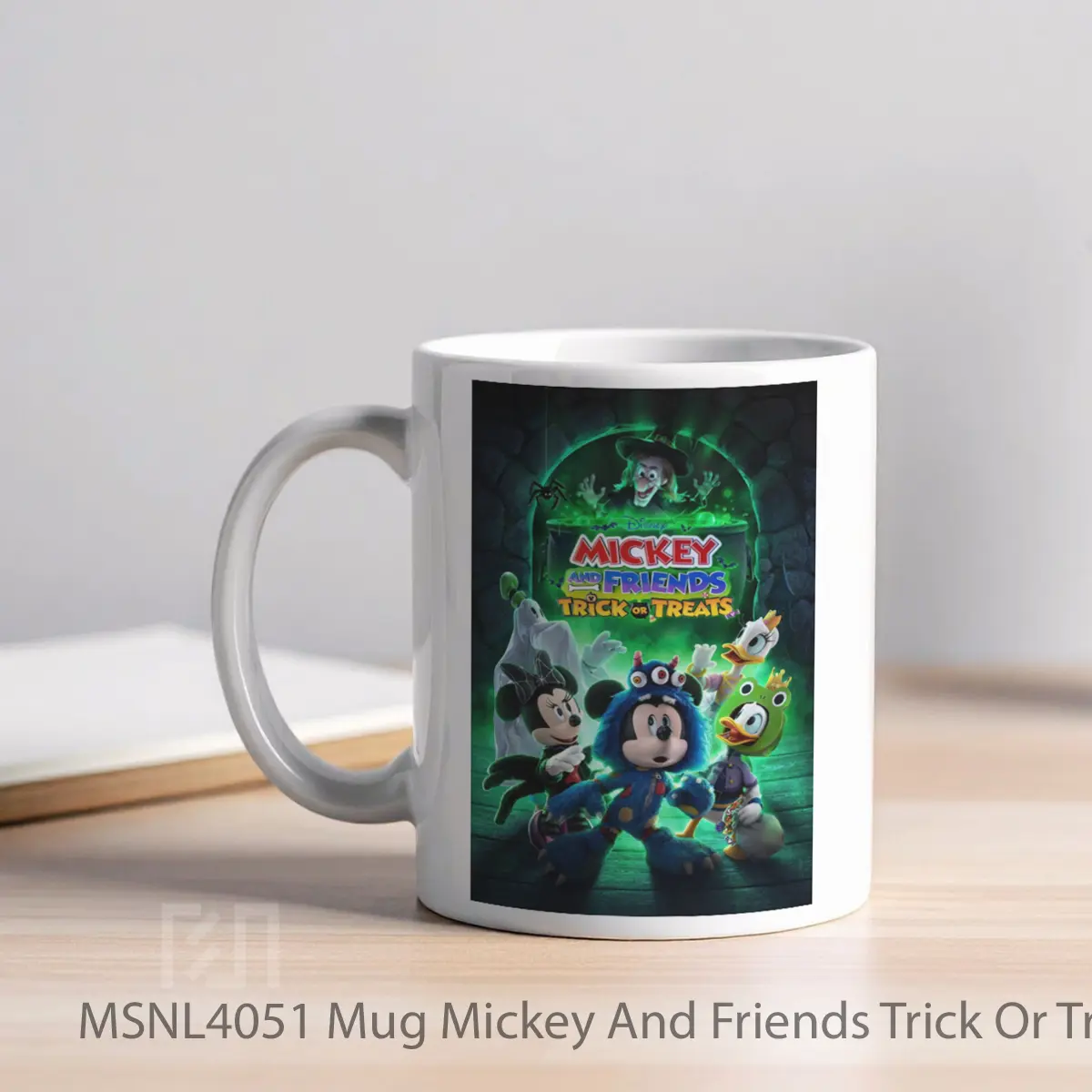 Mug Mickey And Friends Trick Or Treats Gelas Keramik Tema Film MSNL4051 - Tampak Kiri