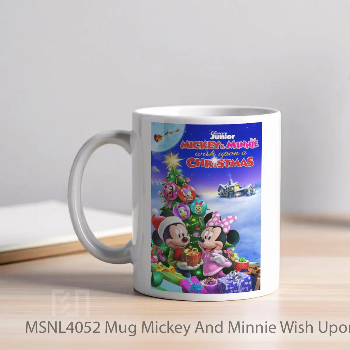 Mug Mickey And Minnie Wish Upon A Christmas Gelas Keramik Tema Film MSNL4052 - Tampak Kiri