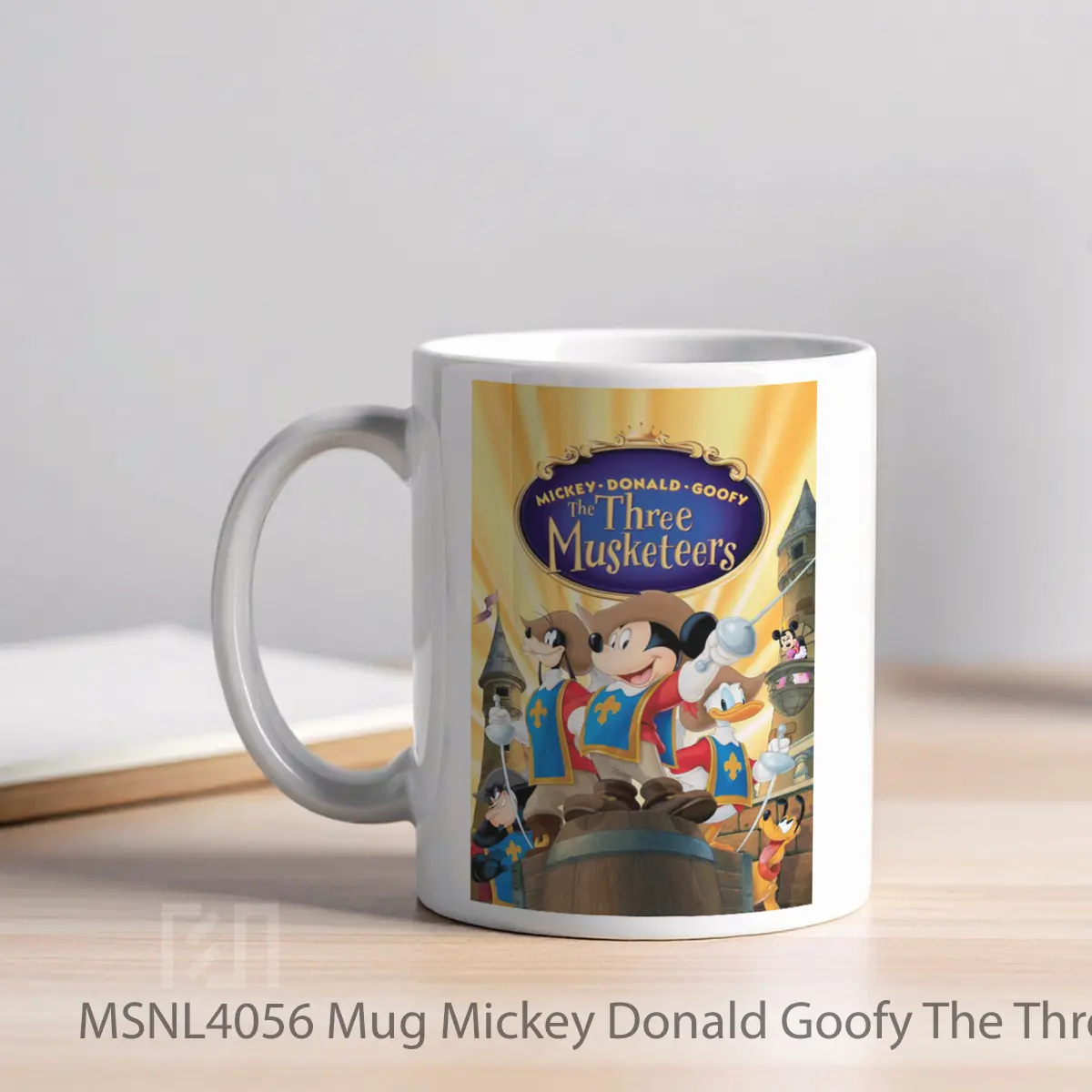 Mug Mickey Donald Goofy The Three Musketeers Gelas Keramik Tema Film MSNL4056 - Tampak Kiri