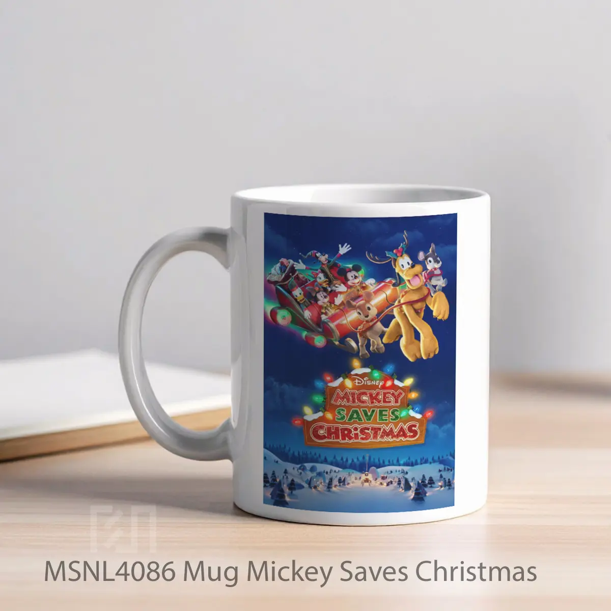 Mug Mickey Saves Christmas Gelas Keramik Tema Film MSNL4086 - Tampak Kiri