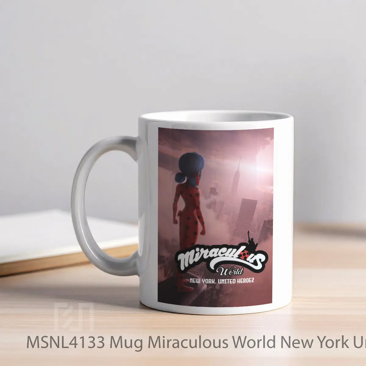 Mug Miraculous World New York United Heroez Gelas Keramik Tema Film MSNL4133 - Tampak Kiri