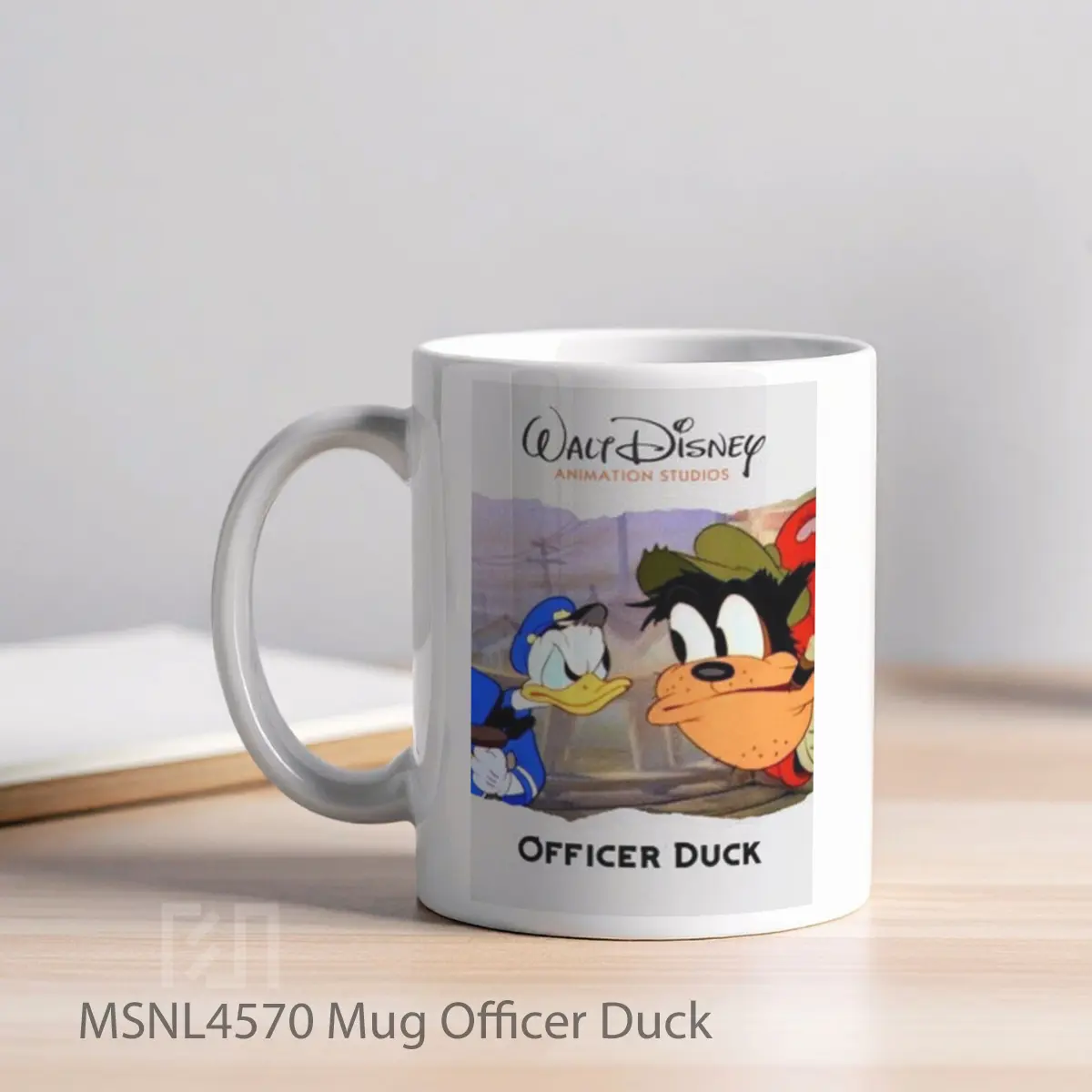 Mug Officer Duck Gelas Keramik Tema Film MSNL4570 - Tampak Kiri