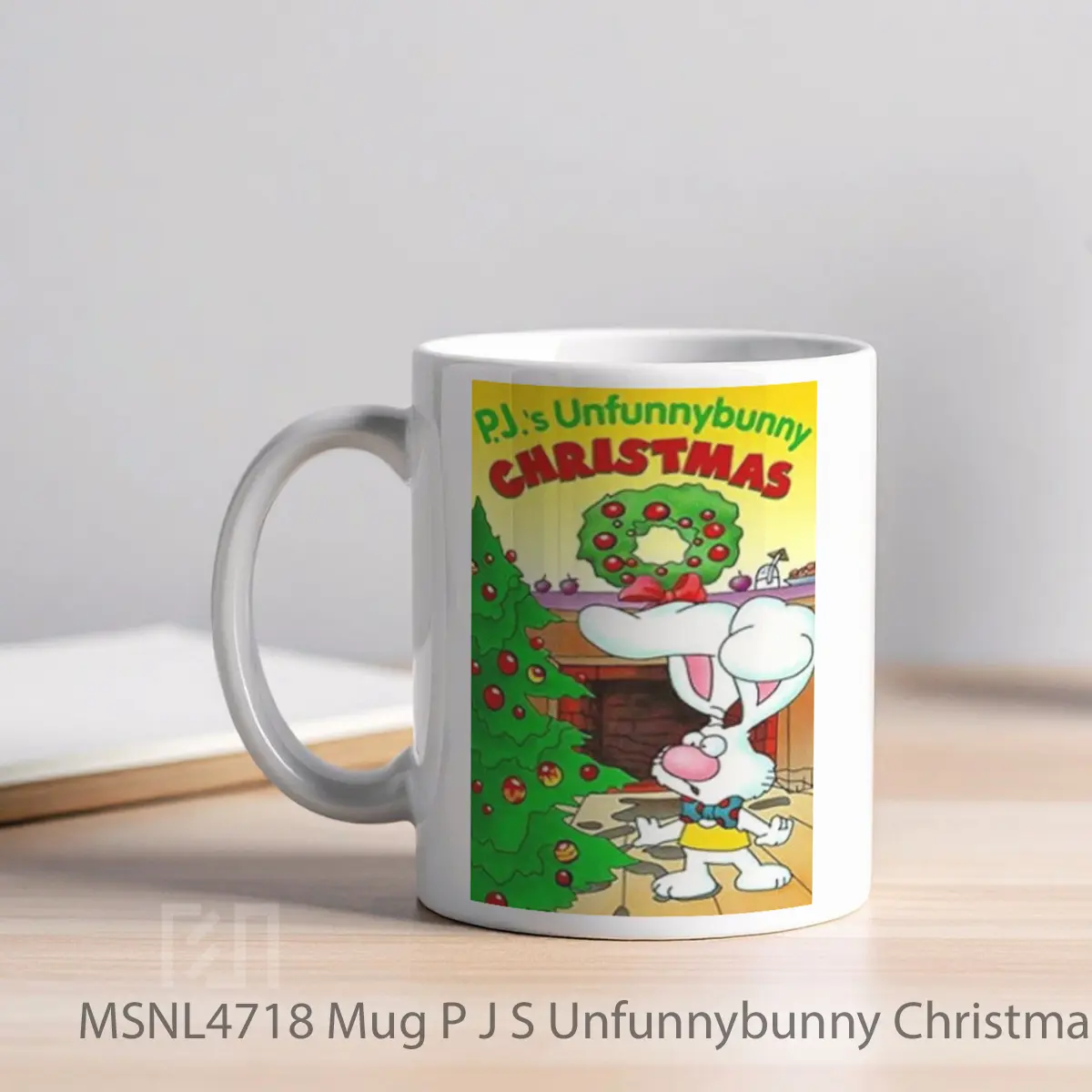 Mug P J S Unfunnybunny Christmas Gelas Keramik Tema Film MSNL4718 - Tampak Kiri