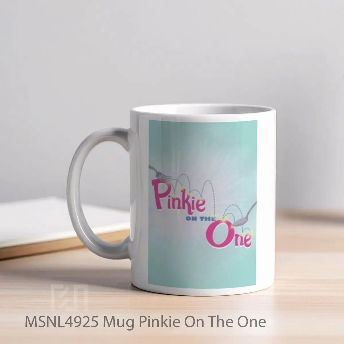 Mug Pinkie On The One Gelas Keramik Tema Film MSNL4925 - Tampak Kiri