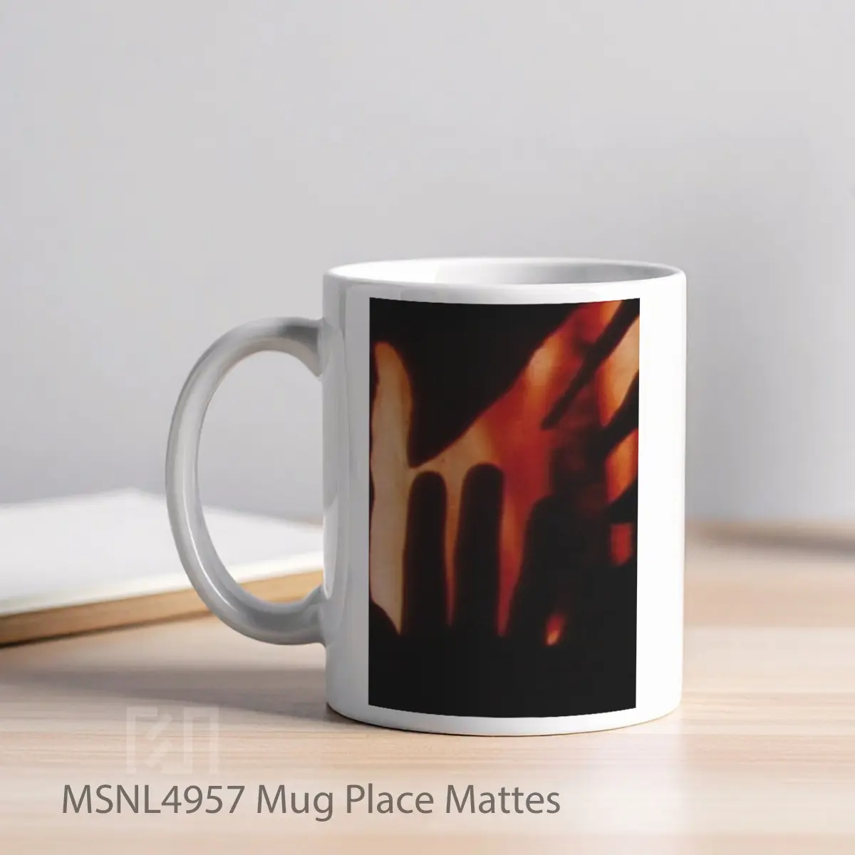 Mug Place Mattes Gelas Keramik Tema Film MSNL4957 - Tampak Kiri