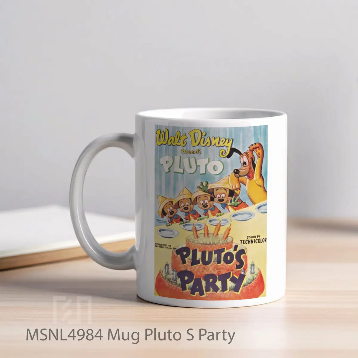 Mug Pluto S Party Gelas Keramik Tema Film MSNL4984 - Tampak Kiri