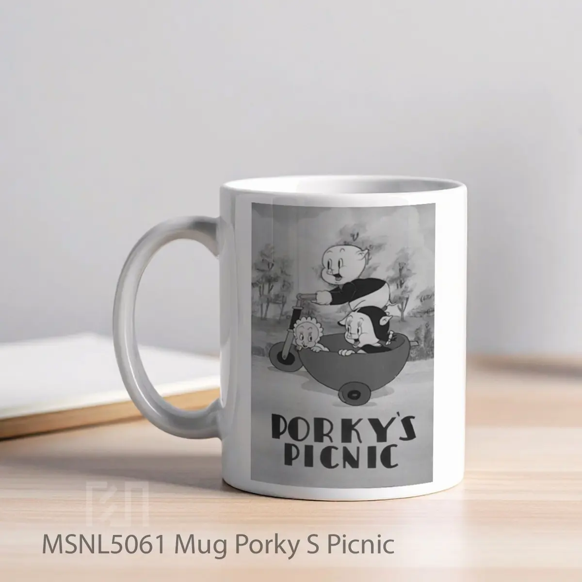 Mug Porky S Picnic Gelas Keramik Tema Film MSNL5061 - Tampak Kiri