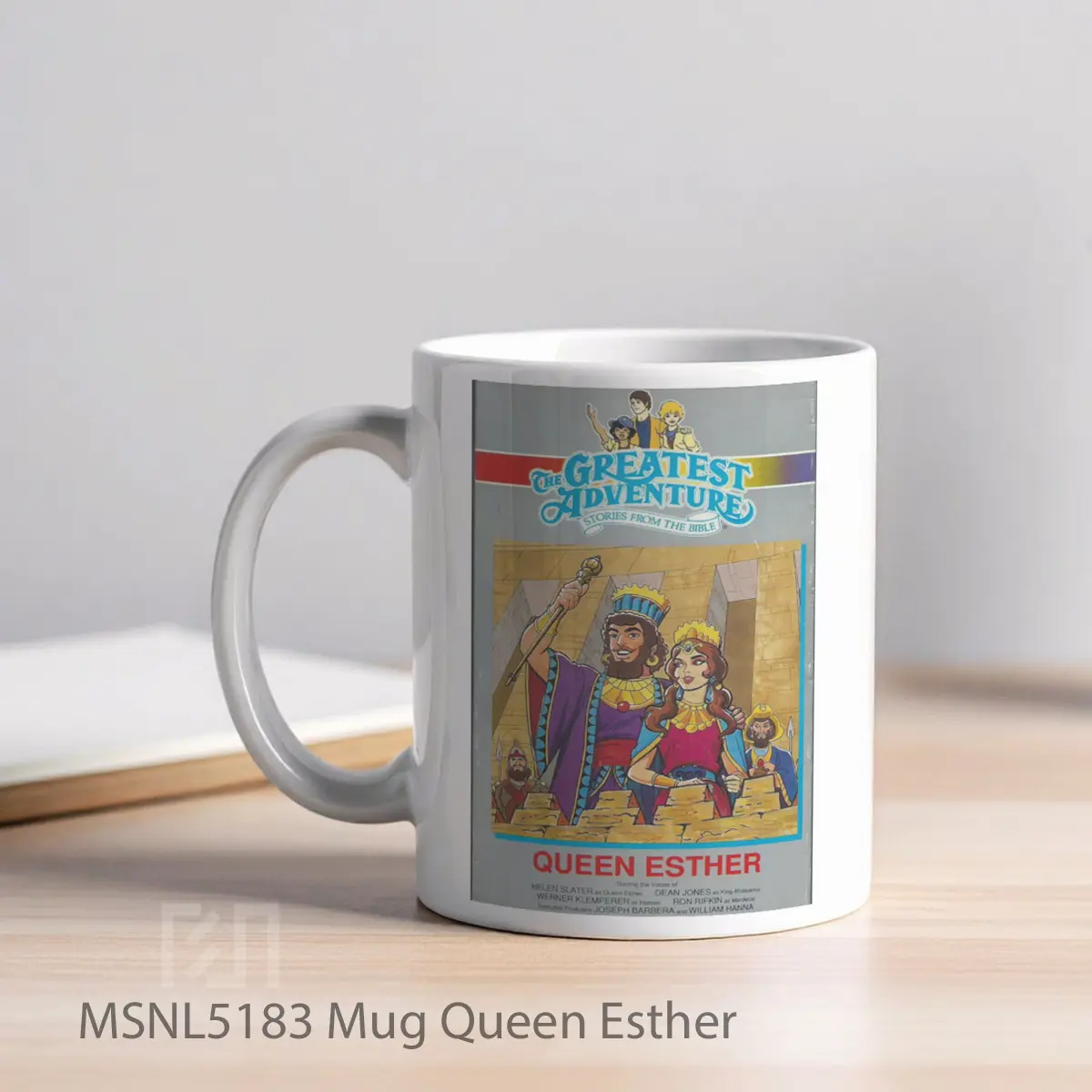 Mug Queen Esther Gelas Keramik Tema Film MSNL5183 - Tampak Kiri