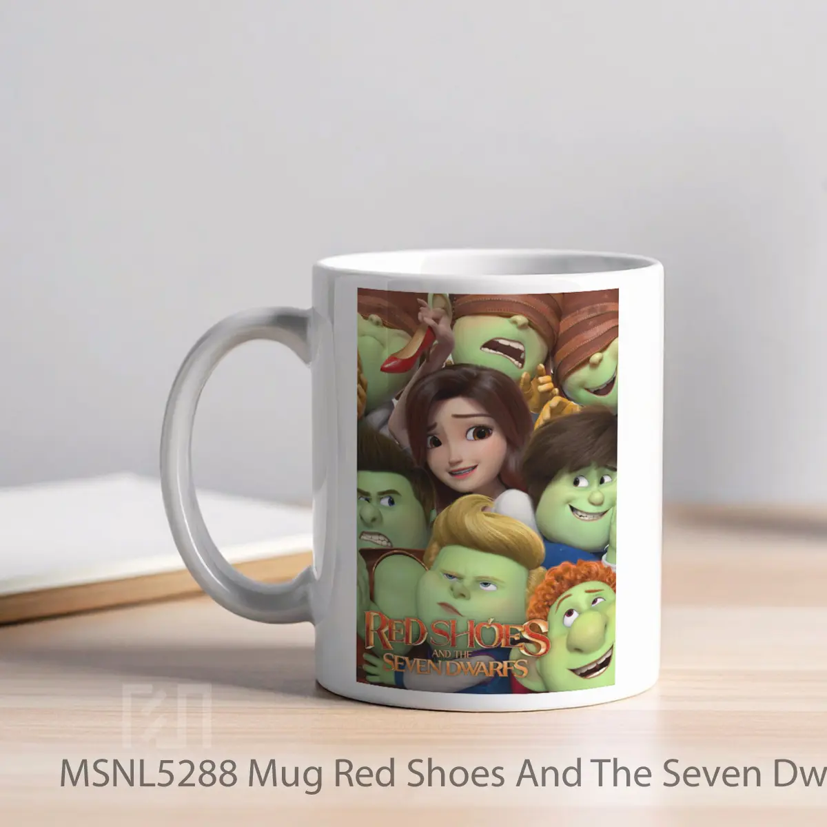 Mug Red Shoes And The Seven Dwarfs Gelas Keramik Tema Film MSNL5288 - Tampak Kiri