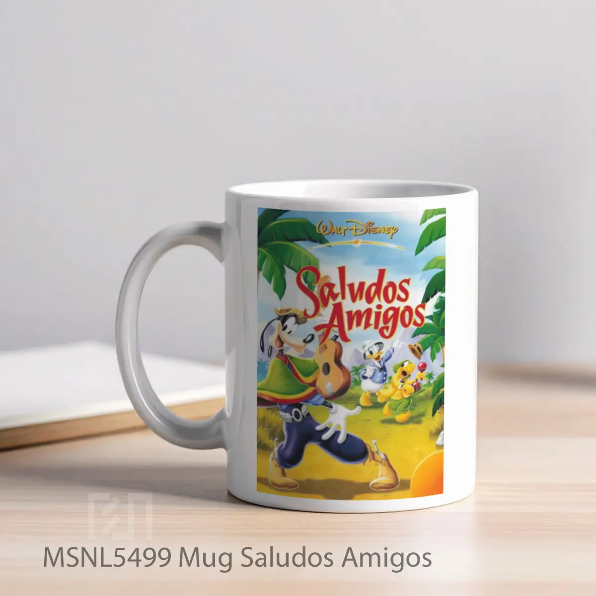 Mug Saludos Amigos Gelas Keramik Tema Film MSNL5499 - Tampak Kiri