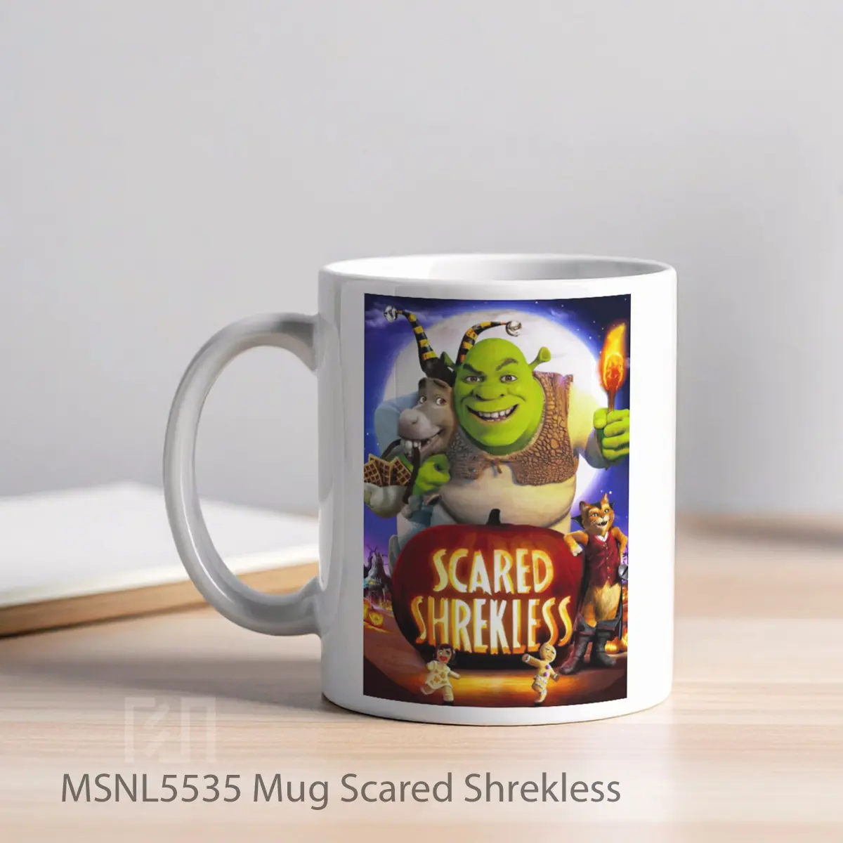 Mug Scared Shrekless Gelas Keramik Tema Film MSNL5535 - Tampak Kiri