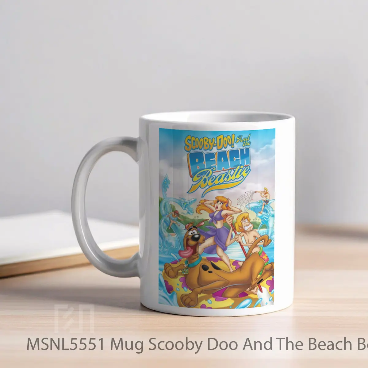 Mug Scooby Doo And The Beach Beastie Gelas Keramik Tema Film MSNL5551 - Tampak Kiri