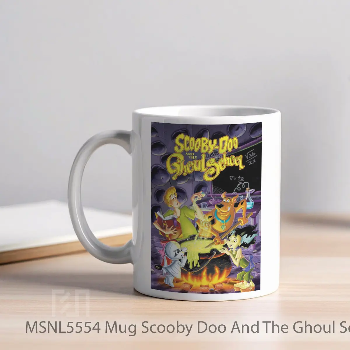 Mug Scooby Doo And The Ghoul School Gelas Keramik Tema Film MSNL5554 - Tampak Kiri