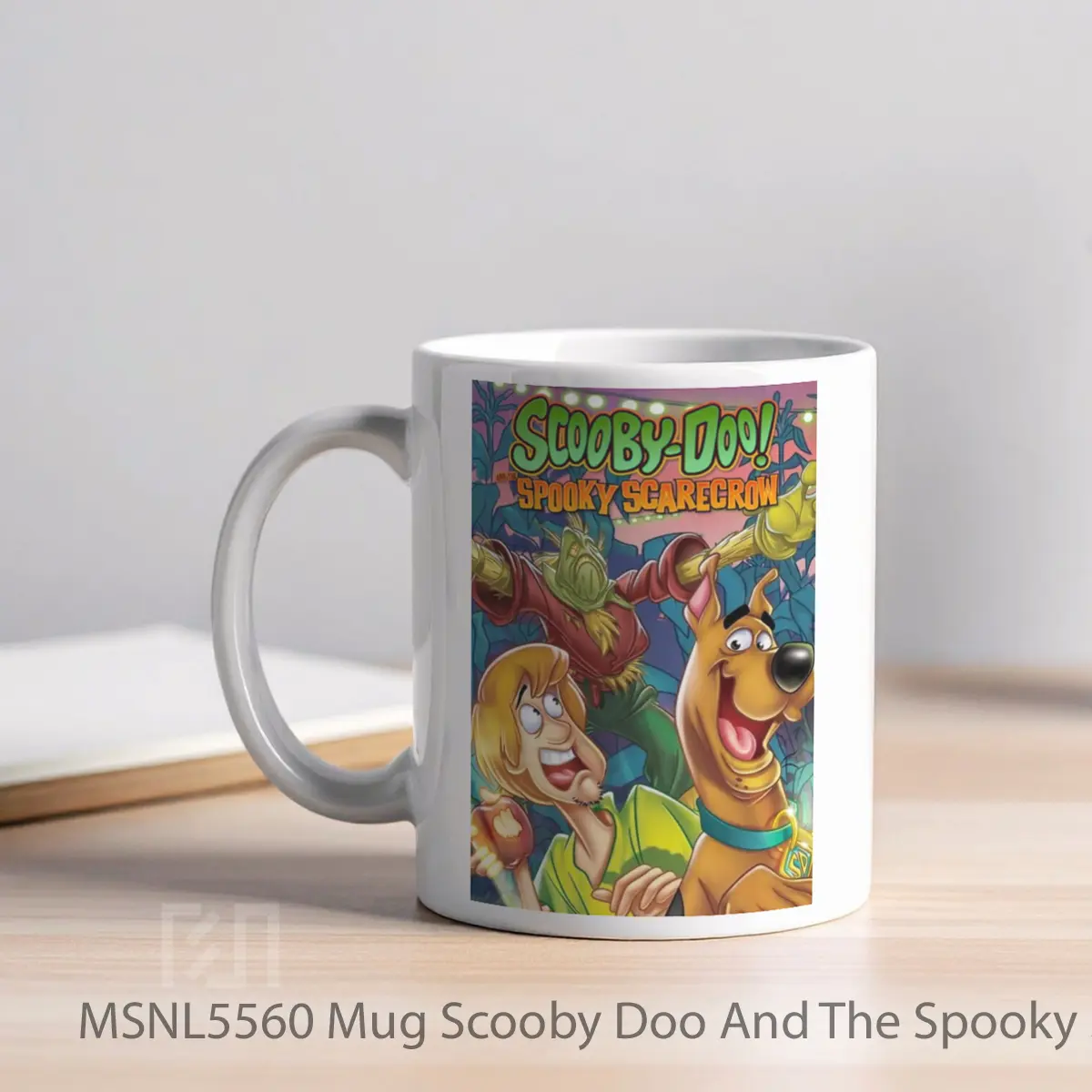 Mug Scooby Doo And The Spooky Scarecrow Gelas Keramik Tema Film MSNL5560 - Tampak Kiri