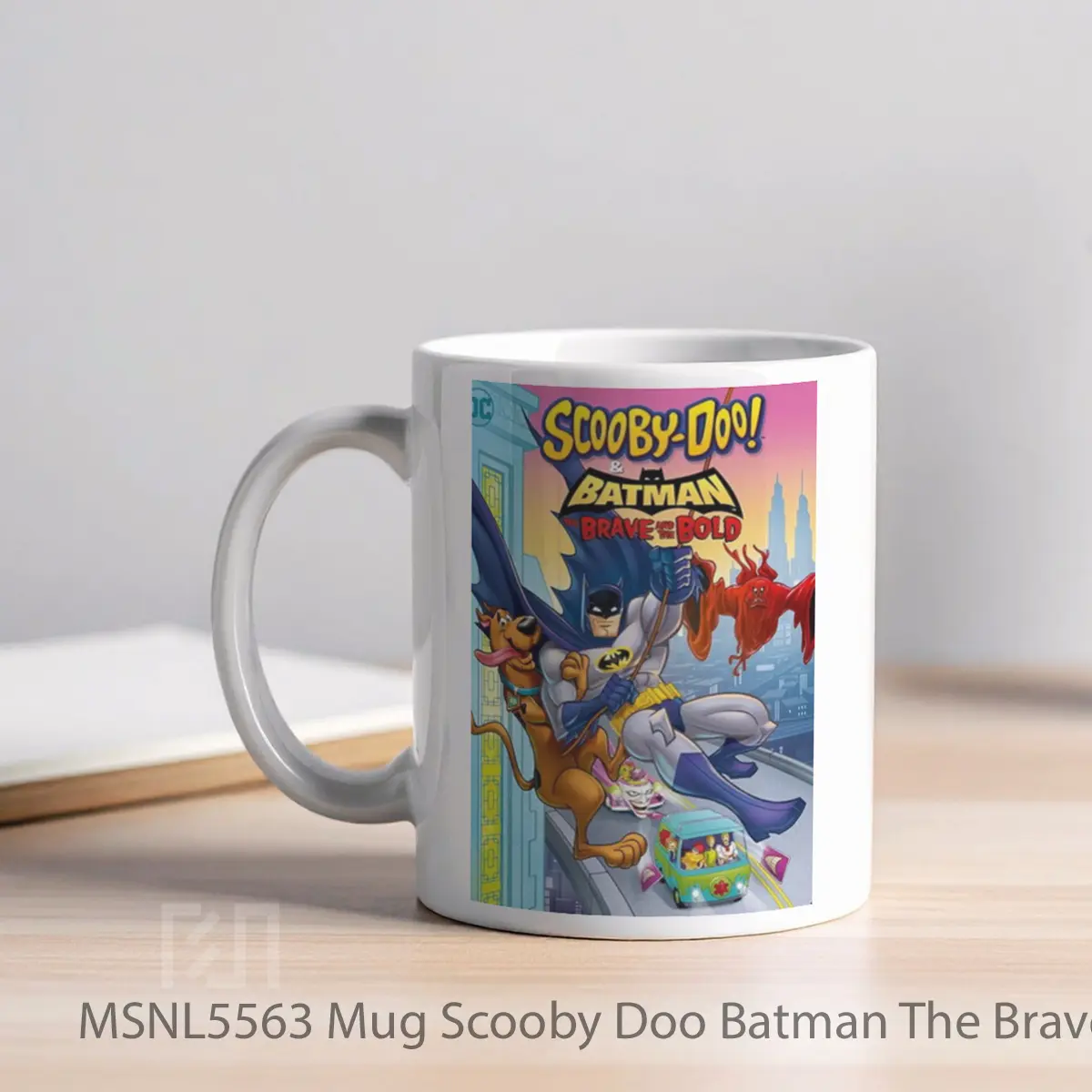 Mug Scooby Doo Batman The Brave And The Bold Gelas Keramik Tema Film MSNL5563 - Tampak Kiri