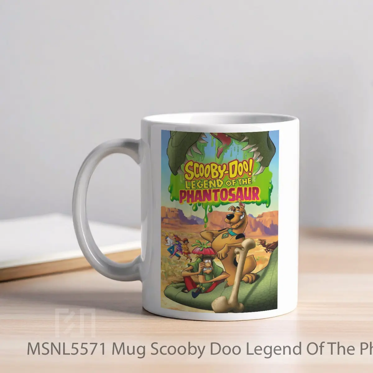 Mug Scooby Doo Legend Of The Phantosaur Gelas Keramik Tema Film MSNL5571 - Tampak Kiri