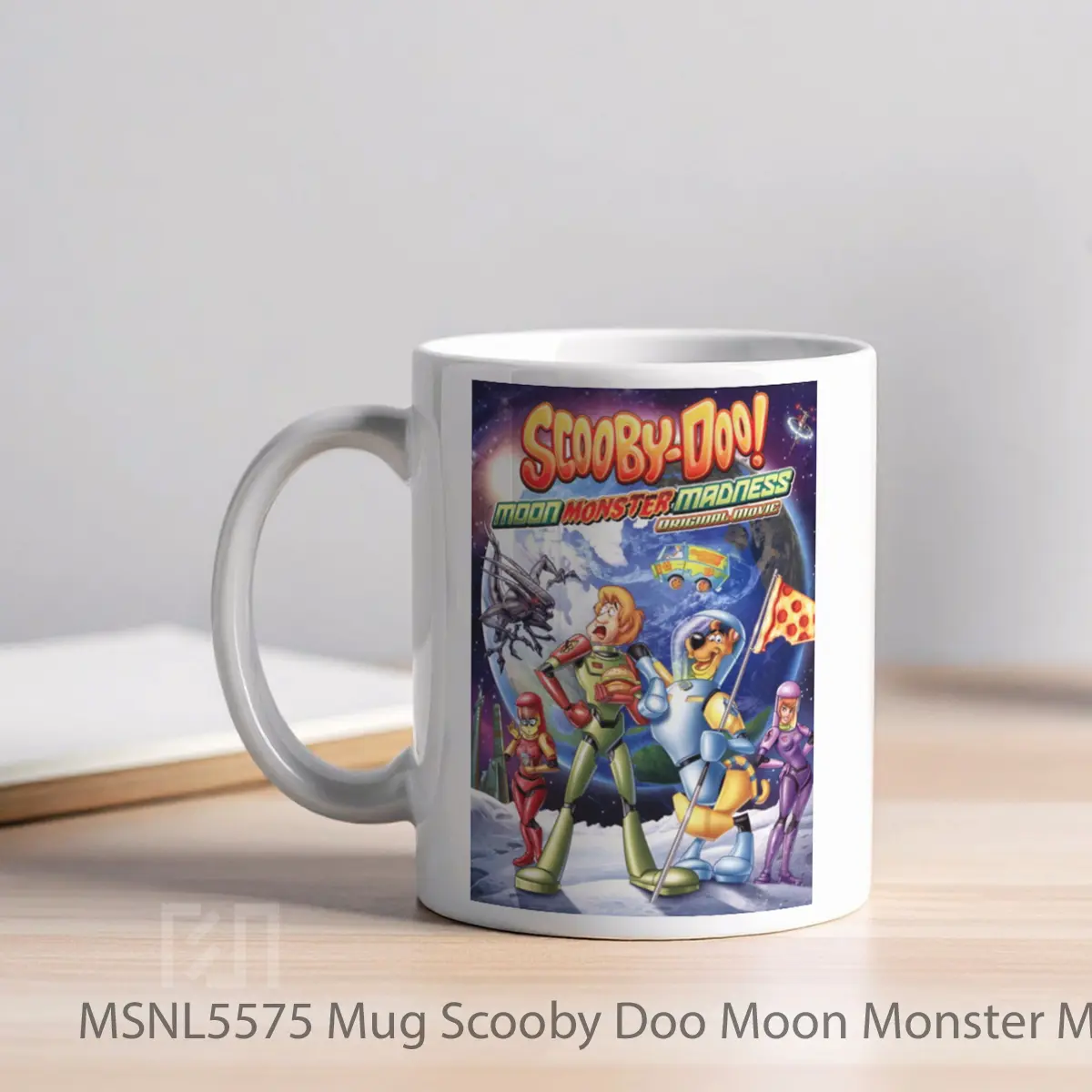 Mug Scooby Doo Moon Monster Madness Gelas Keramik Tema Film MSNL5575 - Tampak Kiri