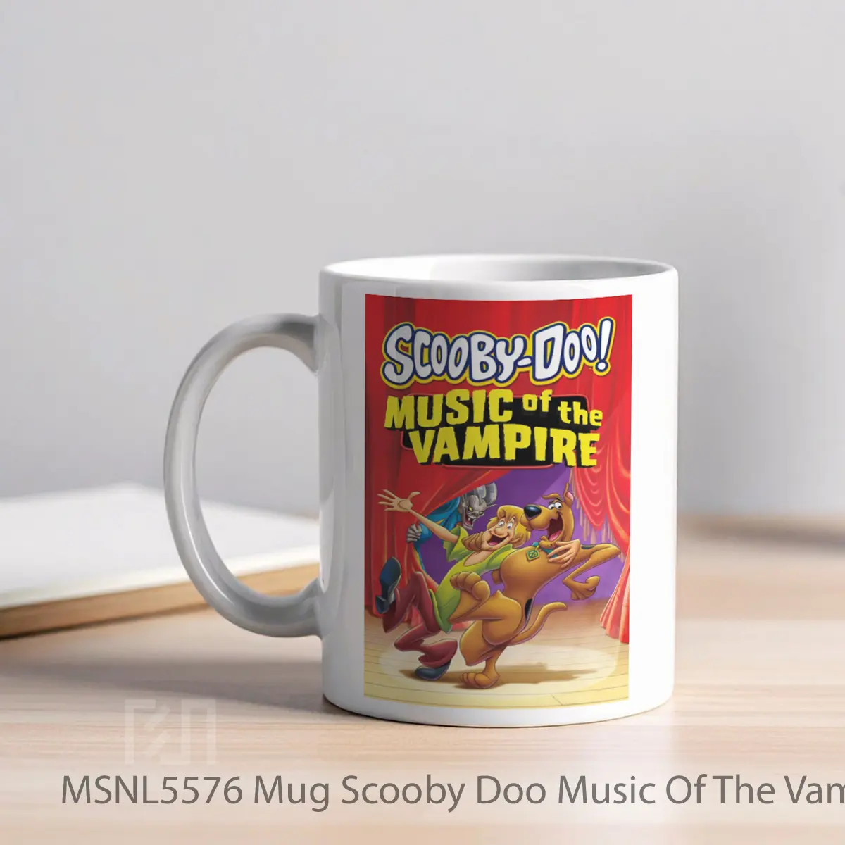 Mug Scooby Doo Music Of The Vampire Gelas Keramik Tema Film MSNL5576 - Tampak Kiri