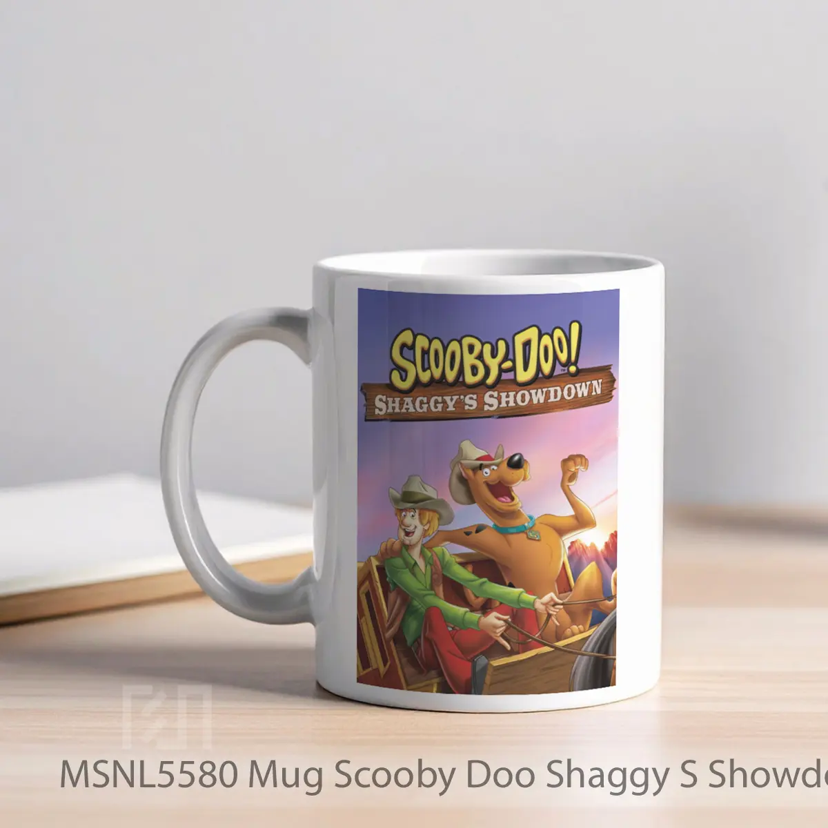 Mug Scooby Doo Shaggy S Showdown Gelas Keramik Tema Film MSNL5580 - Tampak Kiri