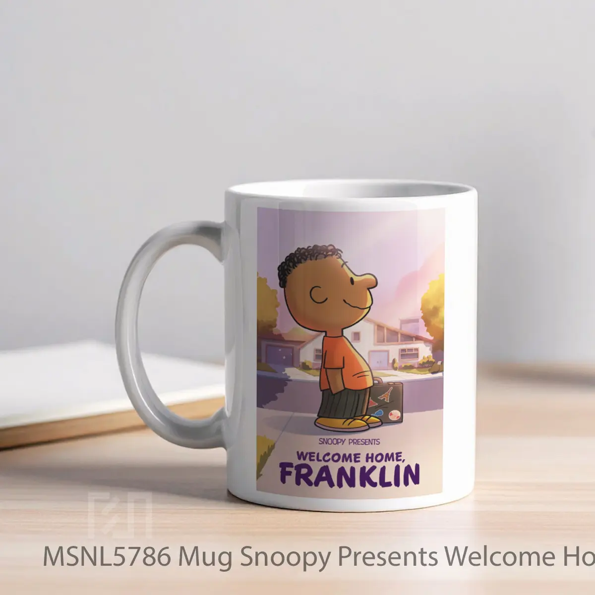 Mug Snoopy Presents Welcome Home Franklin Gelas Keramik Tema Film MSNL5786 - Tampak Kiri