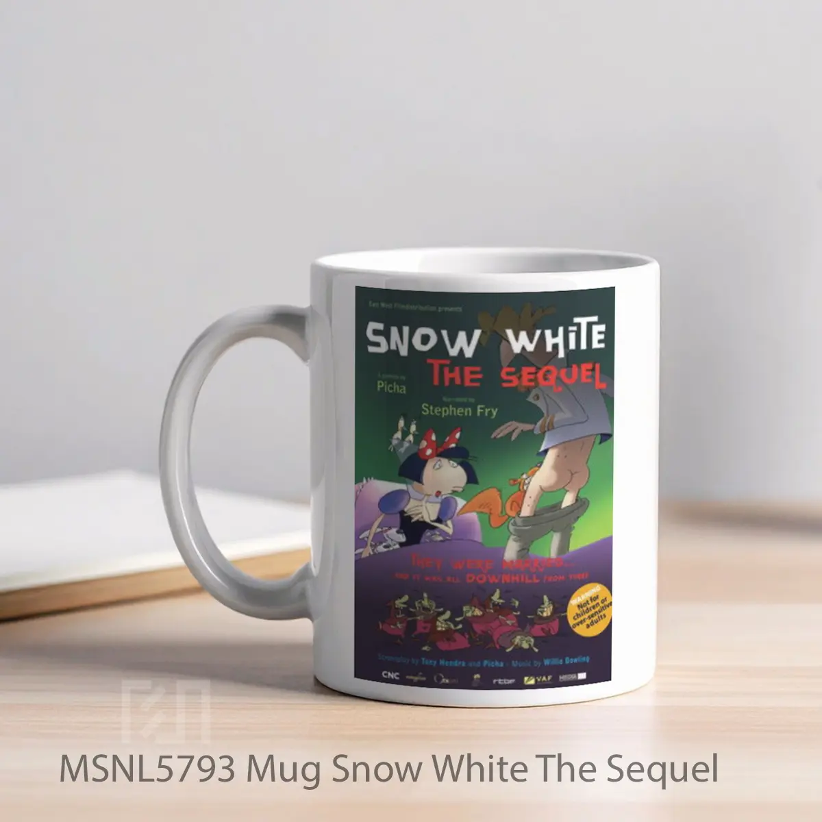 Mug Snow White The Sequel Gelas Keramik Tema Film MSNL5793 - Tampak Kiri