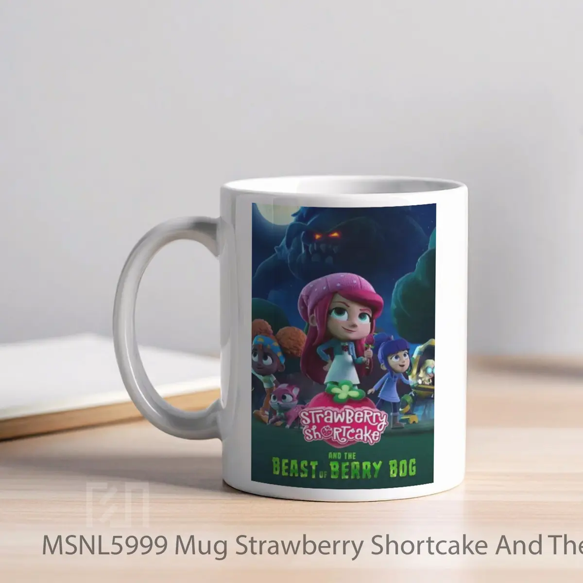 Mug Strawberry Shortcake And The Beast Of Berry Bog Gelas Keramik Tema Film MSNL5999 - Tampak Kiri