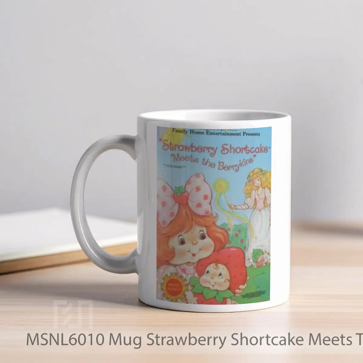 Mug Strawberry Shortcake Meets The Berrykins Gelas Keramik Tema Film MSNL6010 - Tampak Kiri