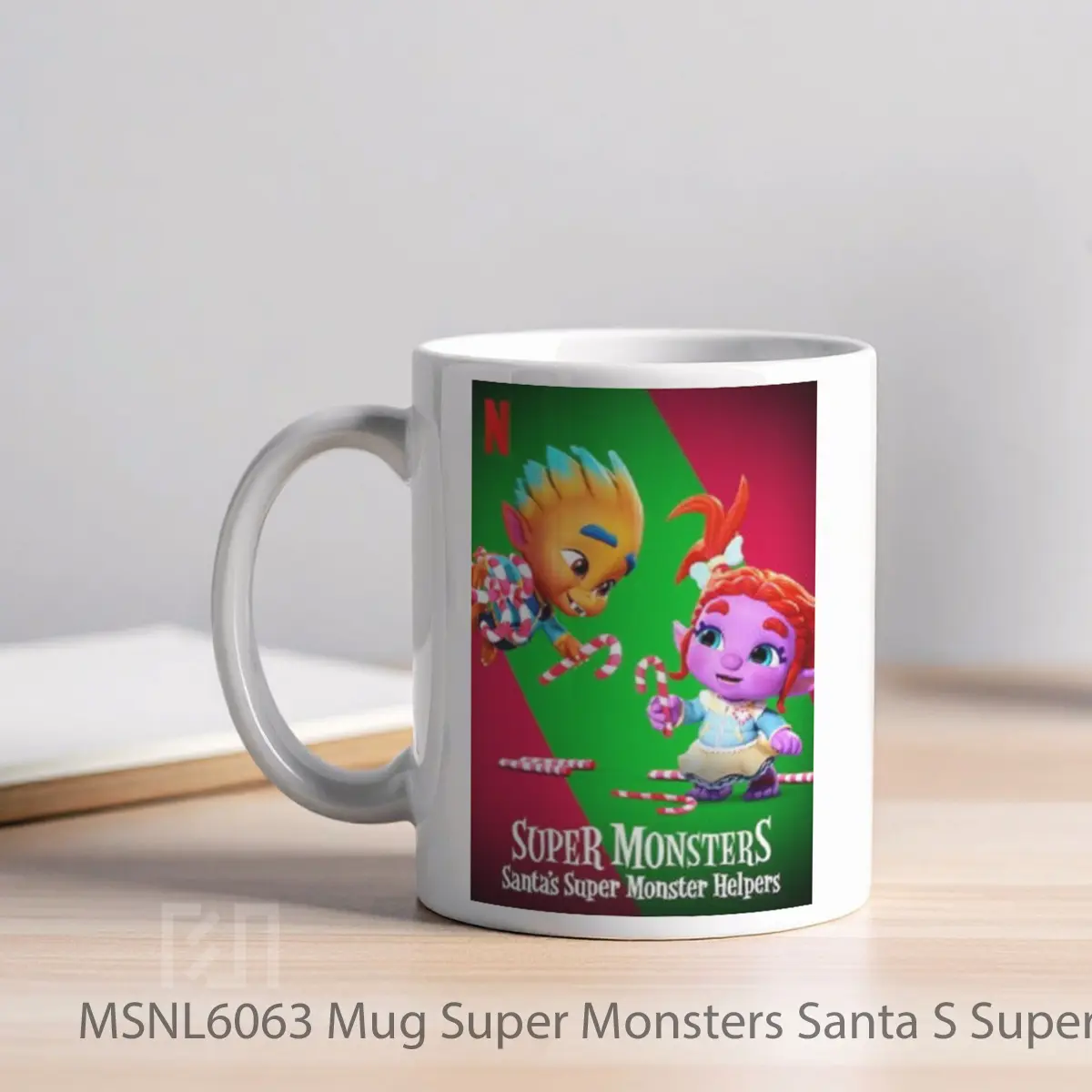 Mug Super Monsters Santa S Super Monster Helpers Gelas Keramik Tema Film MSNL6063 - Tampak Kiri
