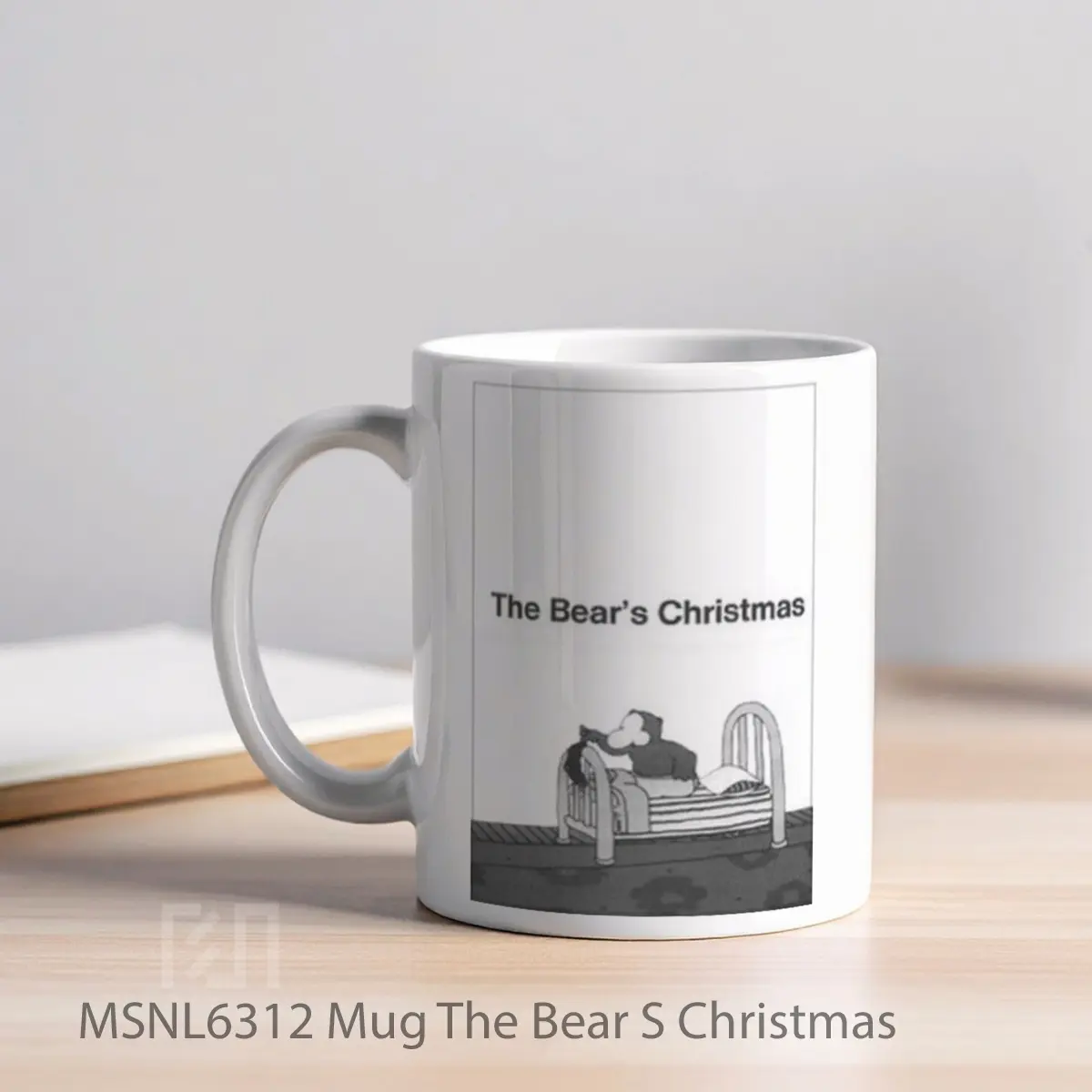 Mug The Bear S Christmas Gelas Keramik Tema Film MSNL6312 - Tampak Kiri
