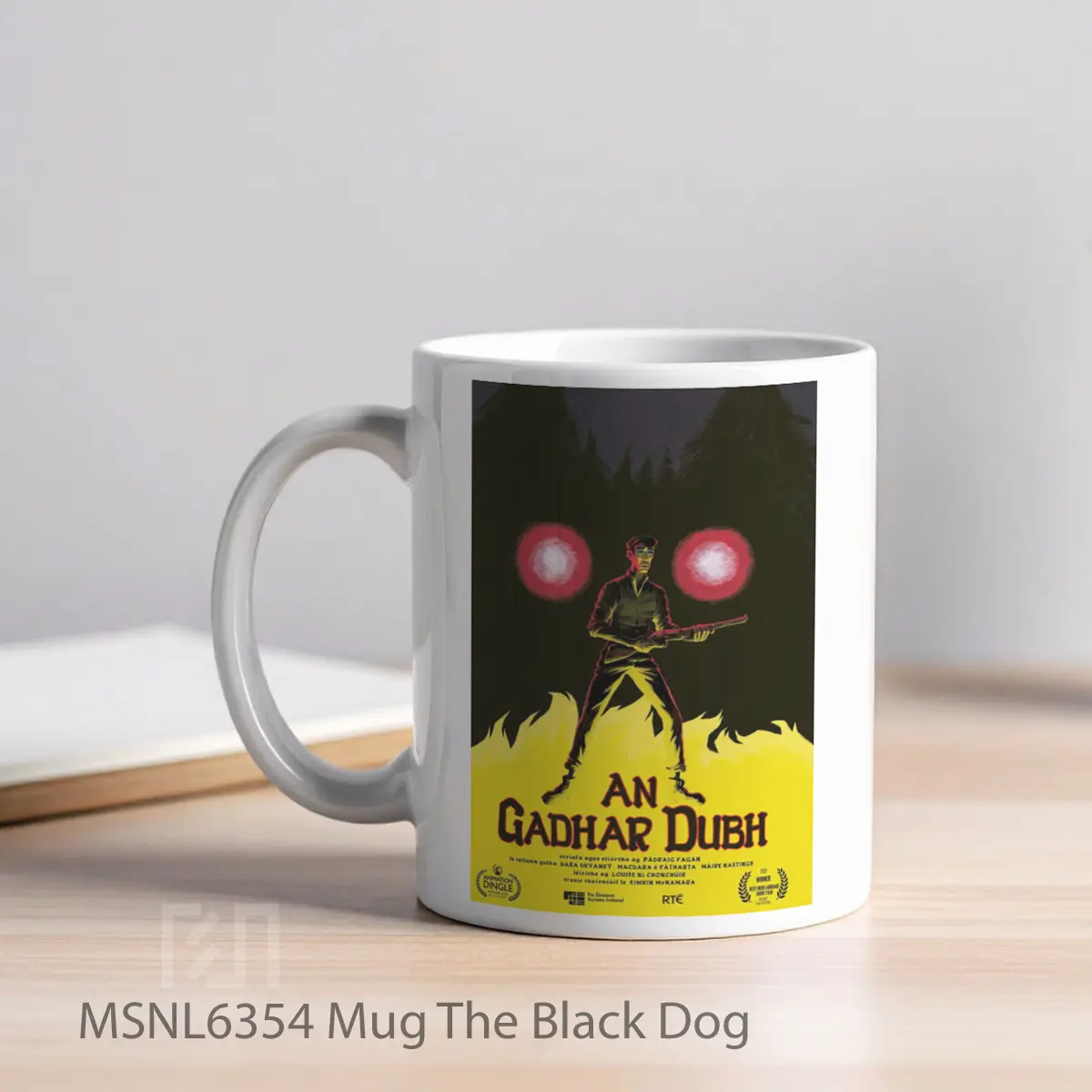 Mug The Black Dog Gelas Keramik Tema Film MSNL6354 - Tampak Kiri