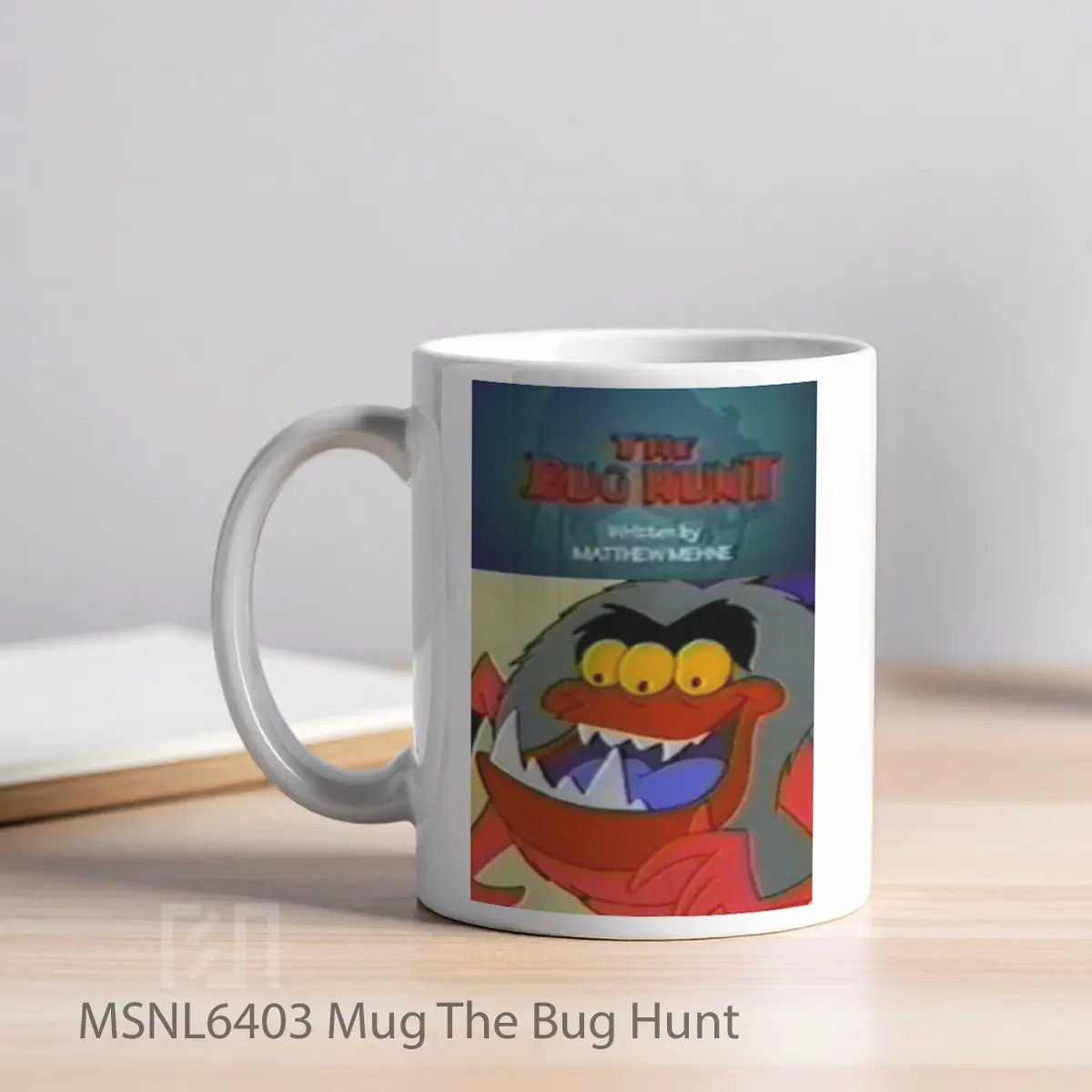 Mug The Bug Hunt Gelas Keramik Tema Film MSNL6403 - Tampak Kiri