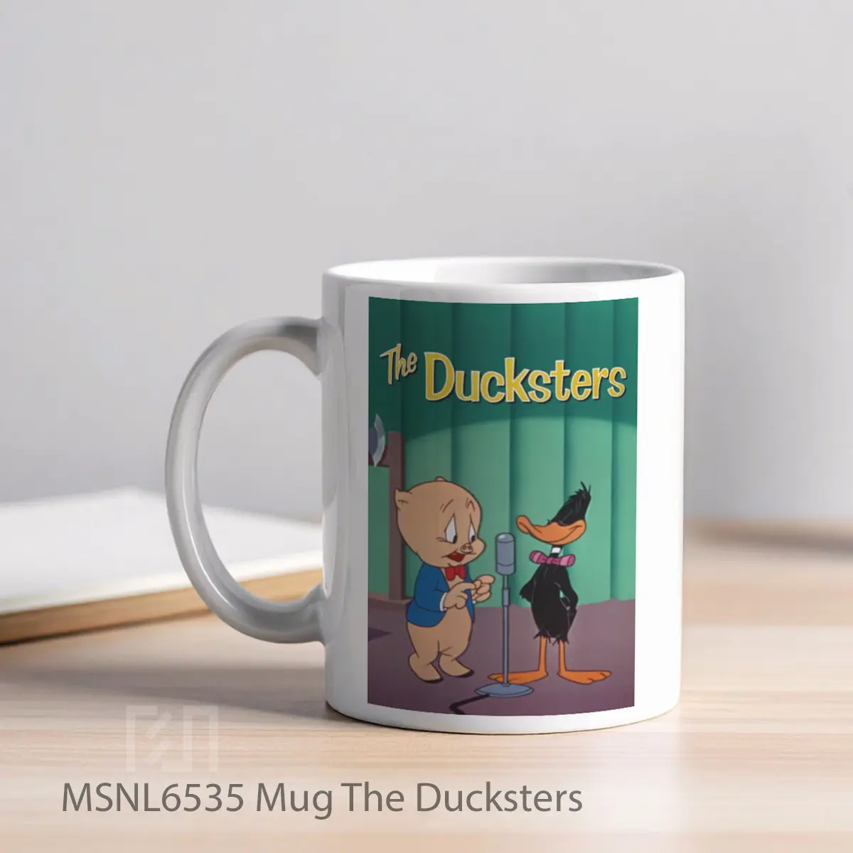 Mug The Ducksters Gelas Keramik Tema Film MSNL6535 - Tampak Kiri