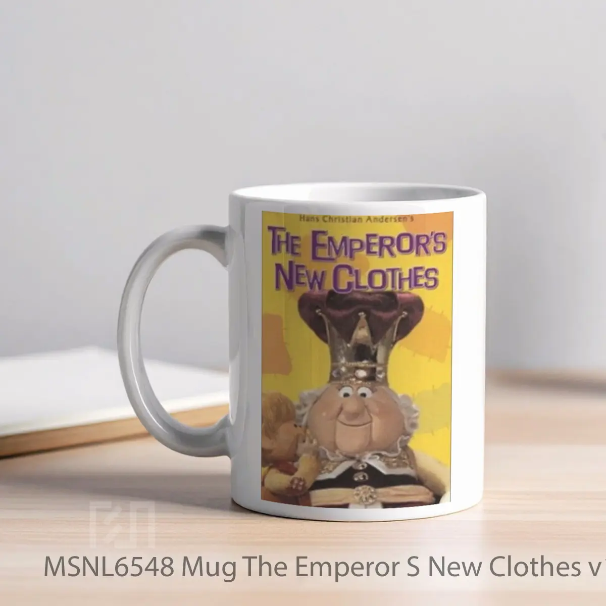 Mug The Emperor S New Clothes V1 Gelas Keramik Tema Film MSNL6548 - Tampak Kiri