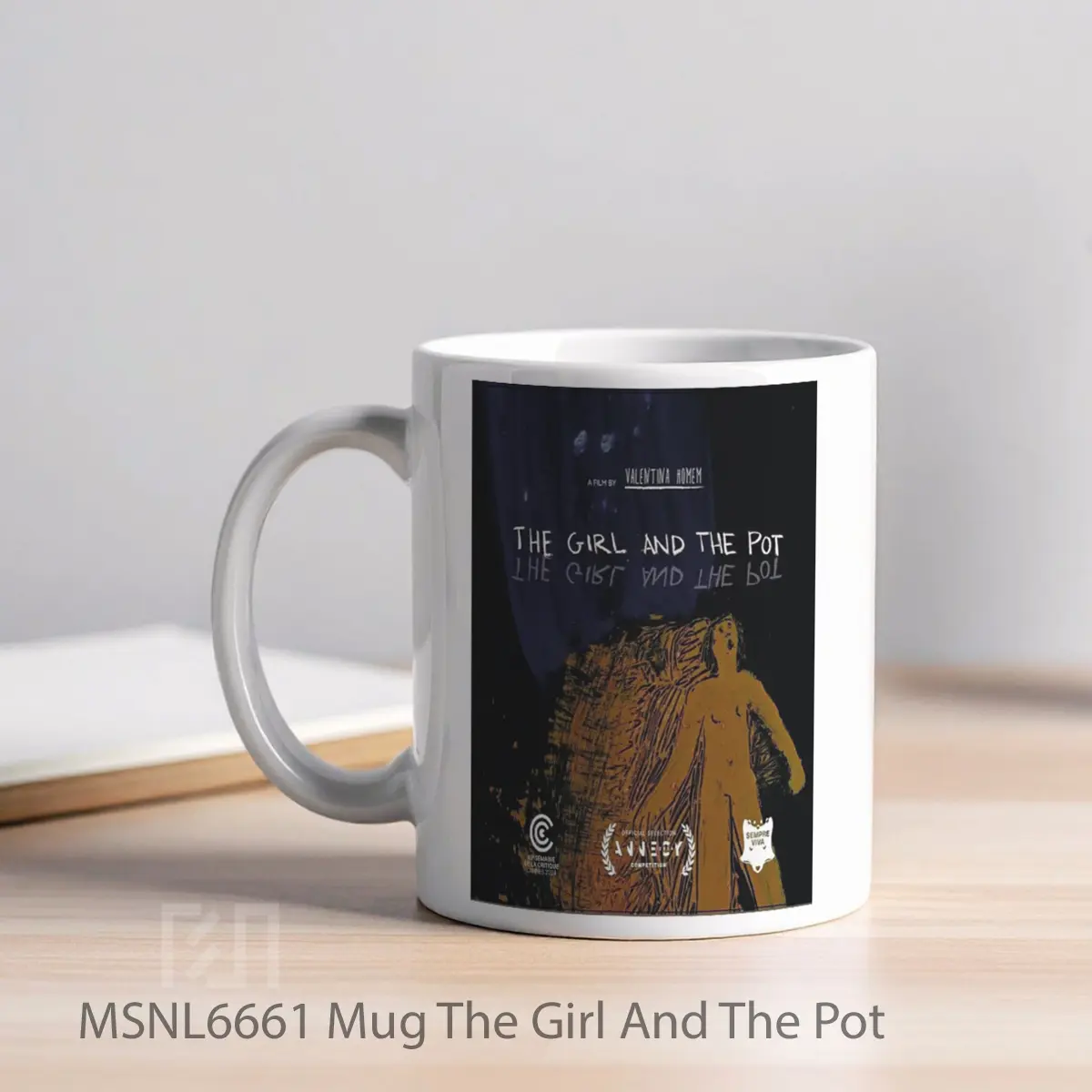 Mug The Girl And The Pot Gelas Keramik Tema Film MSNL6661 - Tampak Kiri