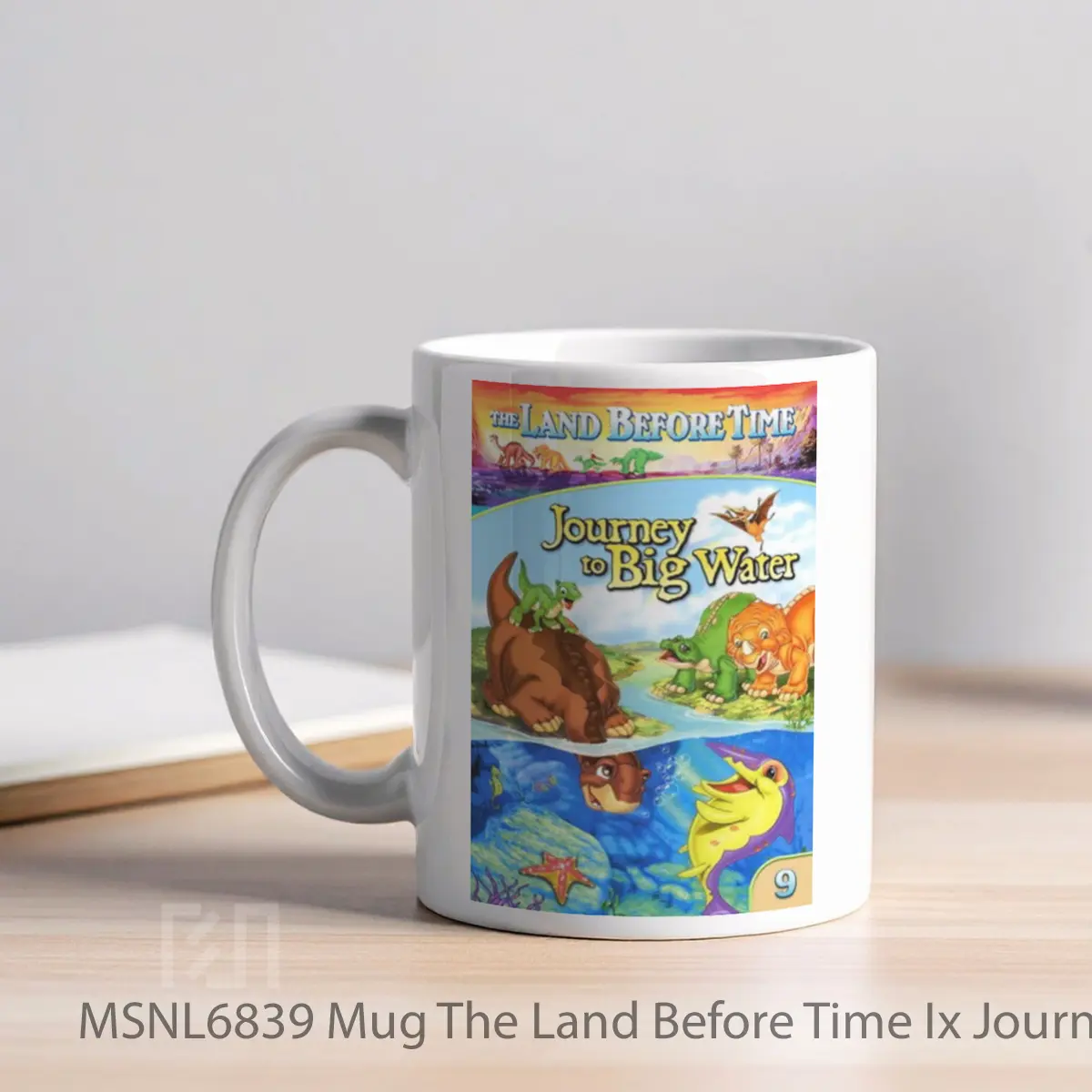 Mug The Land Before Time Ix Journey To Big Water Gelas Keramik Tema Film MSNL6839 - Tampak Kiri