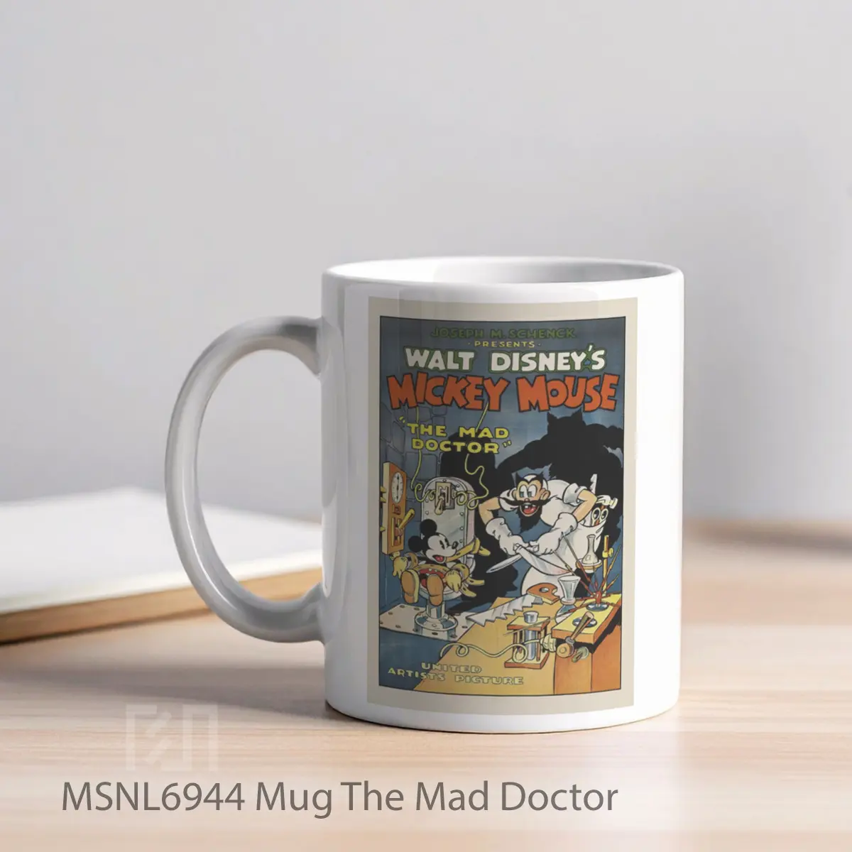 Mug The Mad Doctor Gelas Keramik Tema Film MSNL6944 - Tampak Kiri