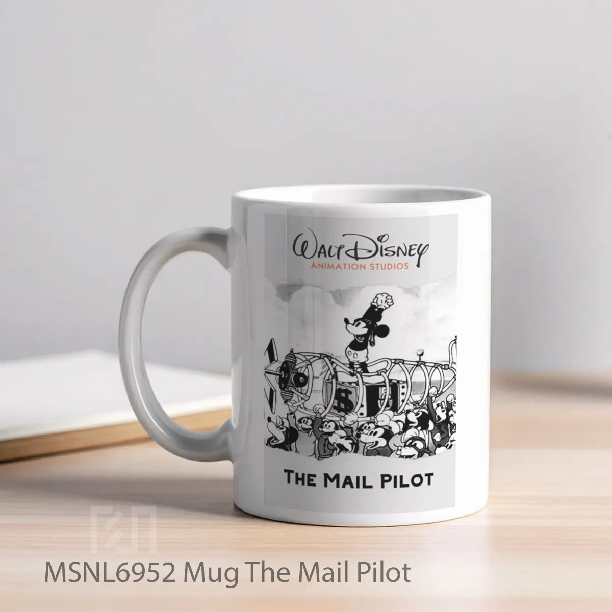 Mug The Mail Pilot Gelas Keramik Tema Film MSNL6952 - Tampak Kiri