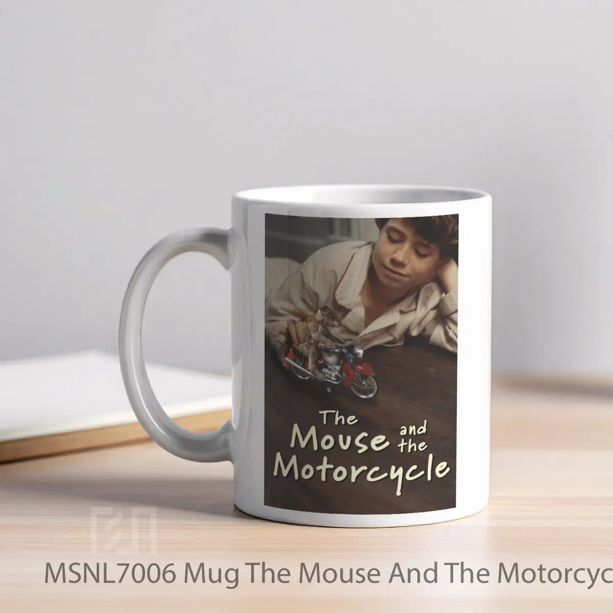 Mug The Mouse And The Motorcycle Gelas Keramik Tema Film MSNL7006 - Tampak Kiri