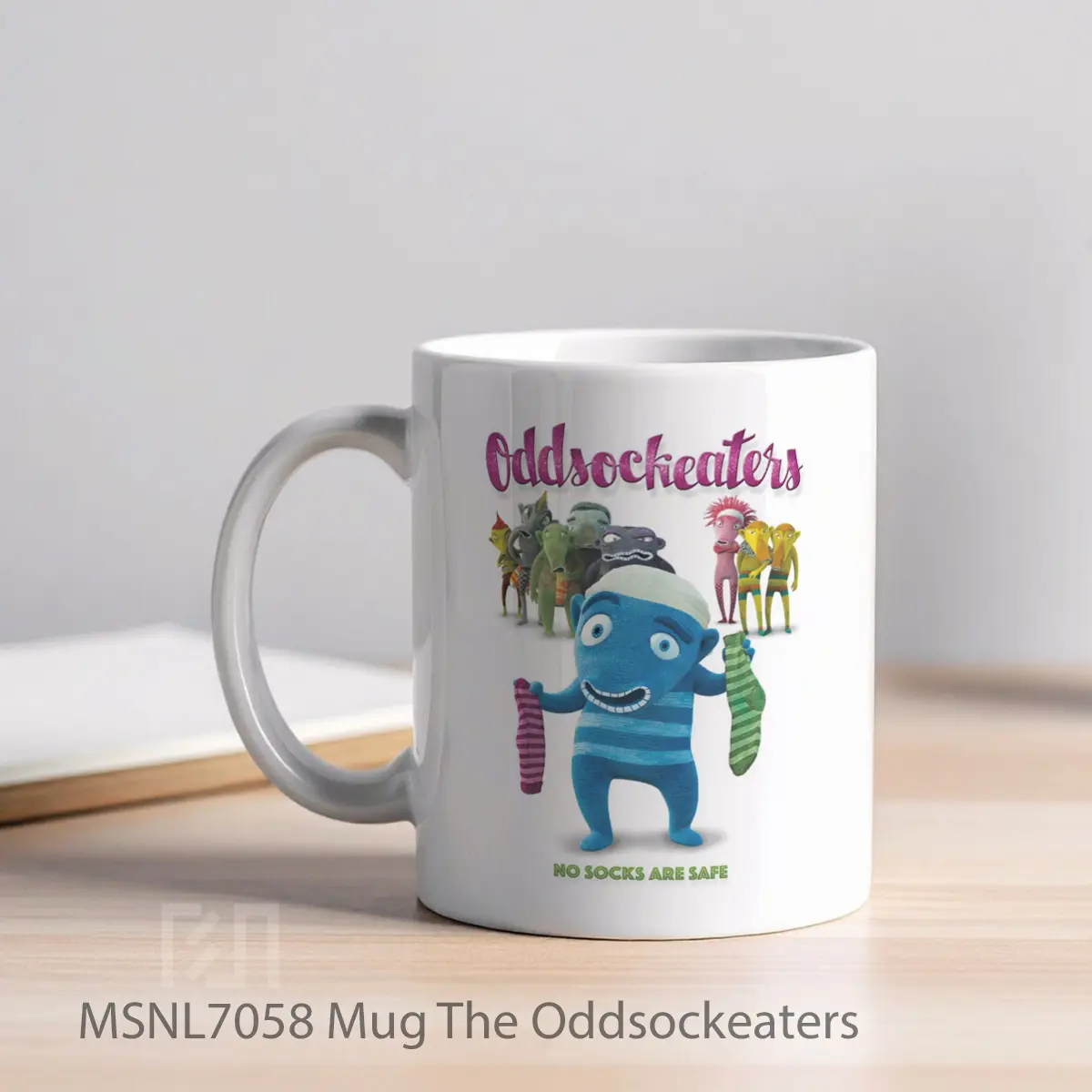 Mug The Oddsockeaters Gelas Keramik Tema Film MSNL7058 - Tampak Kiri