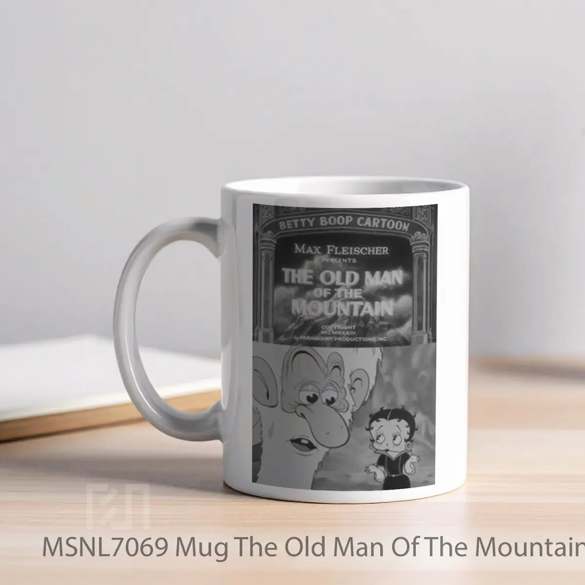 Mug The Old Man Of The Mountain Gelas Keramik Tema Film MSNL7069 - Tampak Kiri