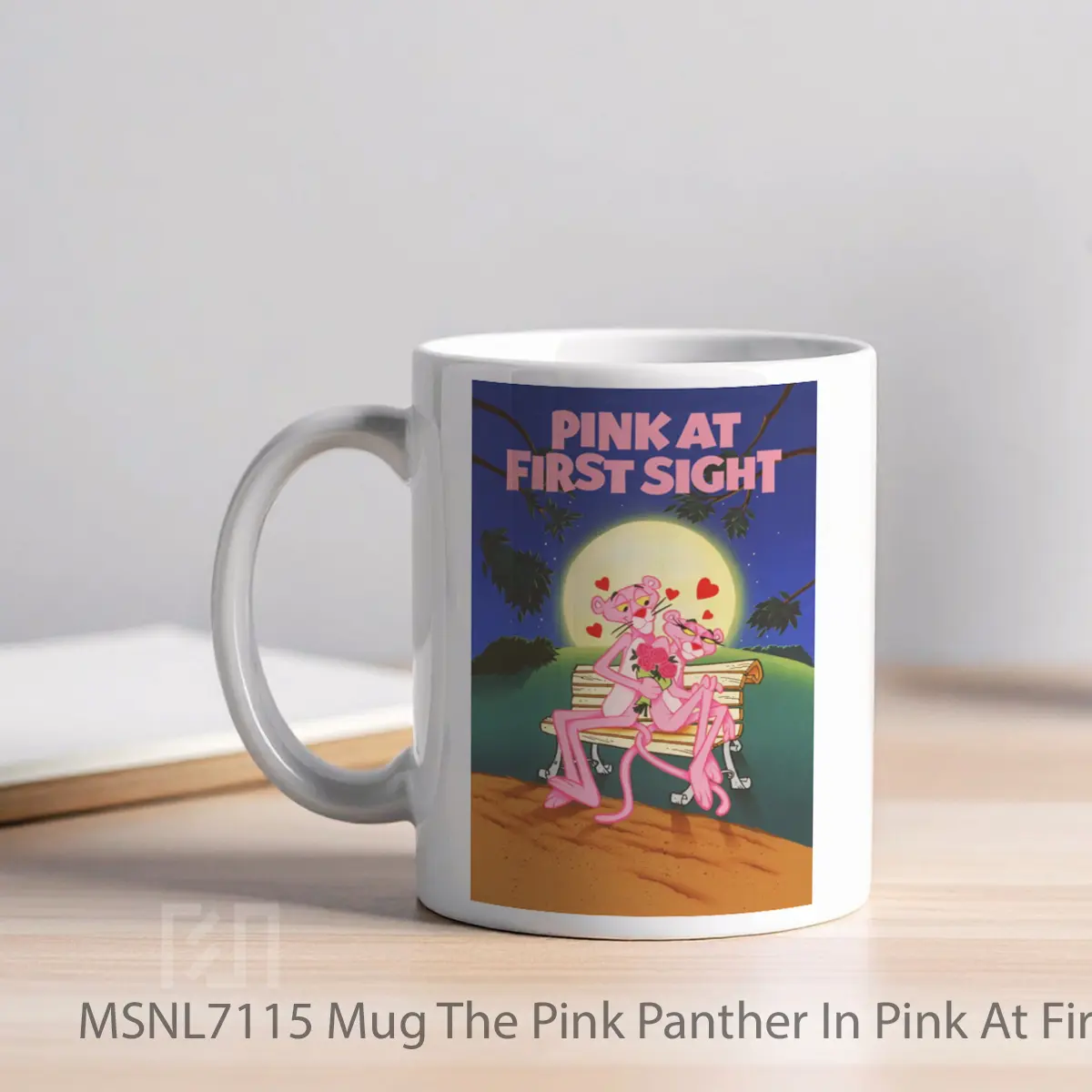 Mug The Pink Panther In Pink At First Sight Gelas Keramik Tema Film MSNL7115 - Tampak Kiri
