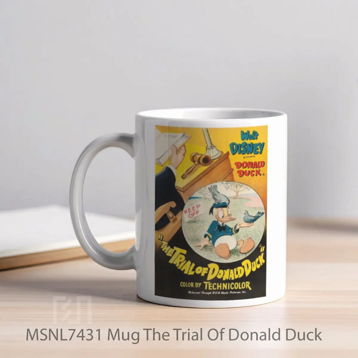 Mug The Trial Of Donald Duck Gelas Keramik Tema Film MSNL7431 - Tampak Kiri