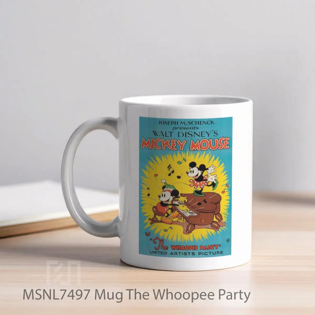 Mug The Whoopee Party Gelas Keramik Tema Film MSNL7497 - Tampak Kiri