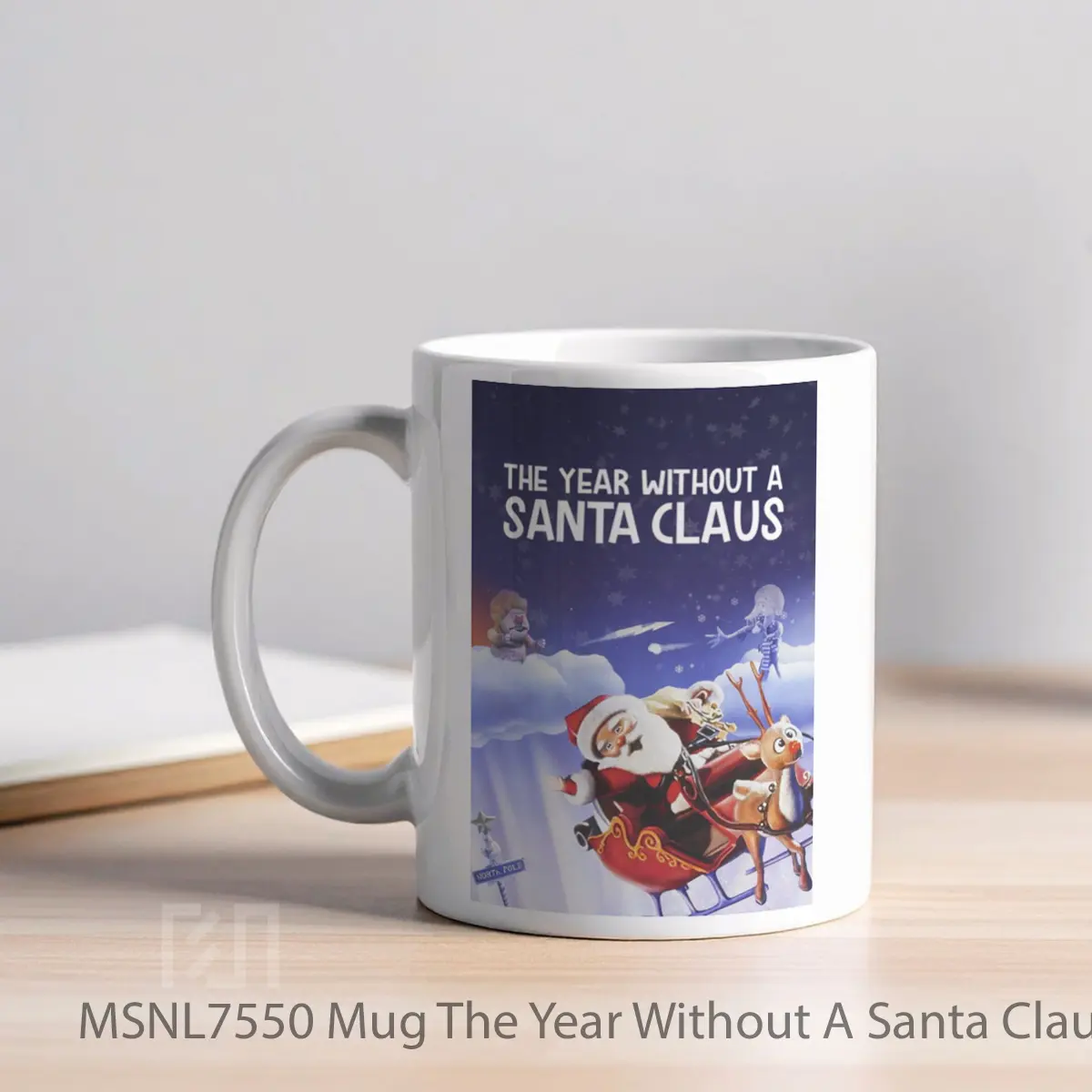 Mug The Year Without A Santa Claus Gelas Keramik Tema Film MSNL7550 - Tampak Kiri